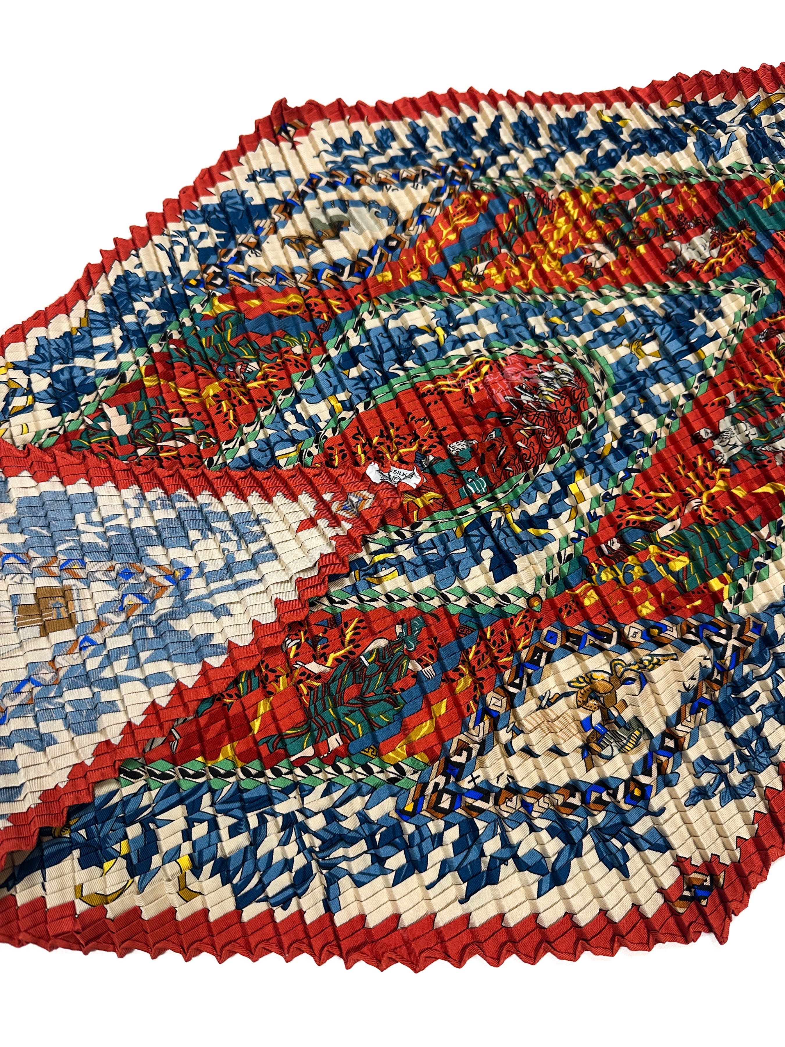 Hermès Musique des Dieux Mosaic Plissé 90