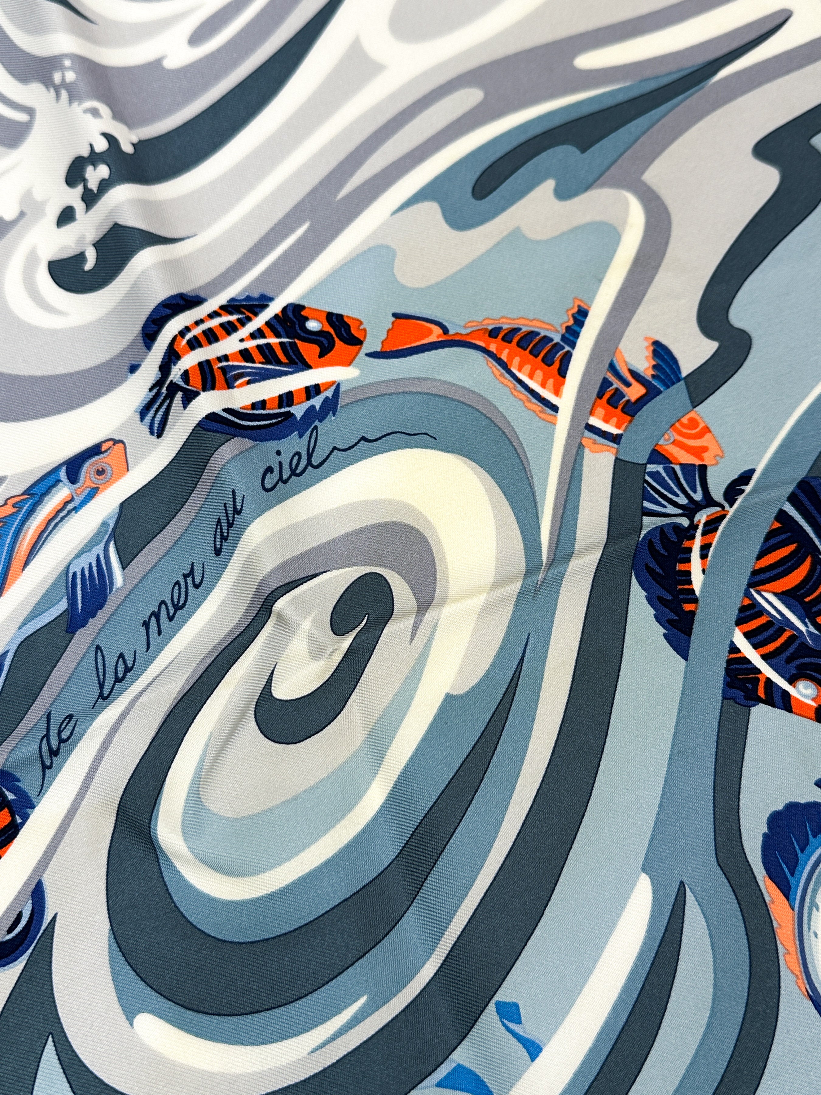 Hermès De La Mer Au Ciel 90