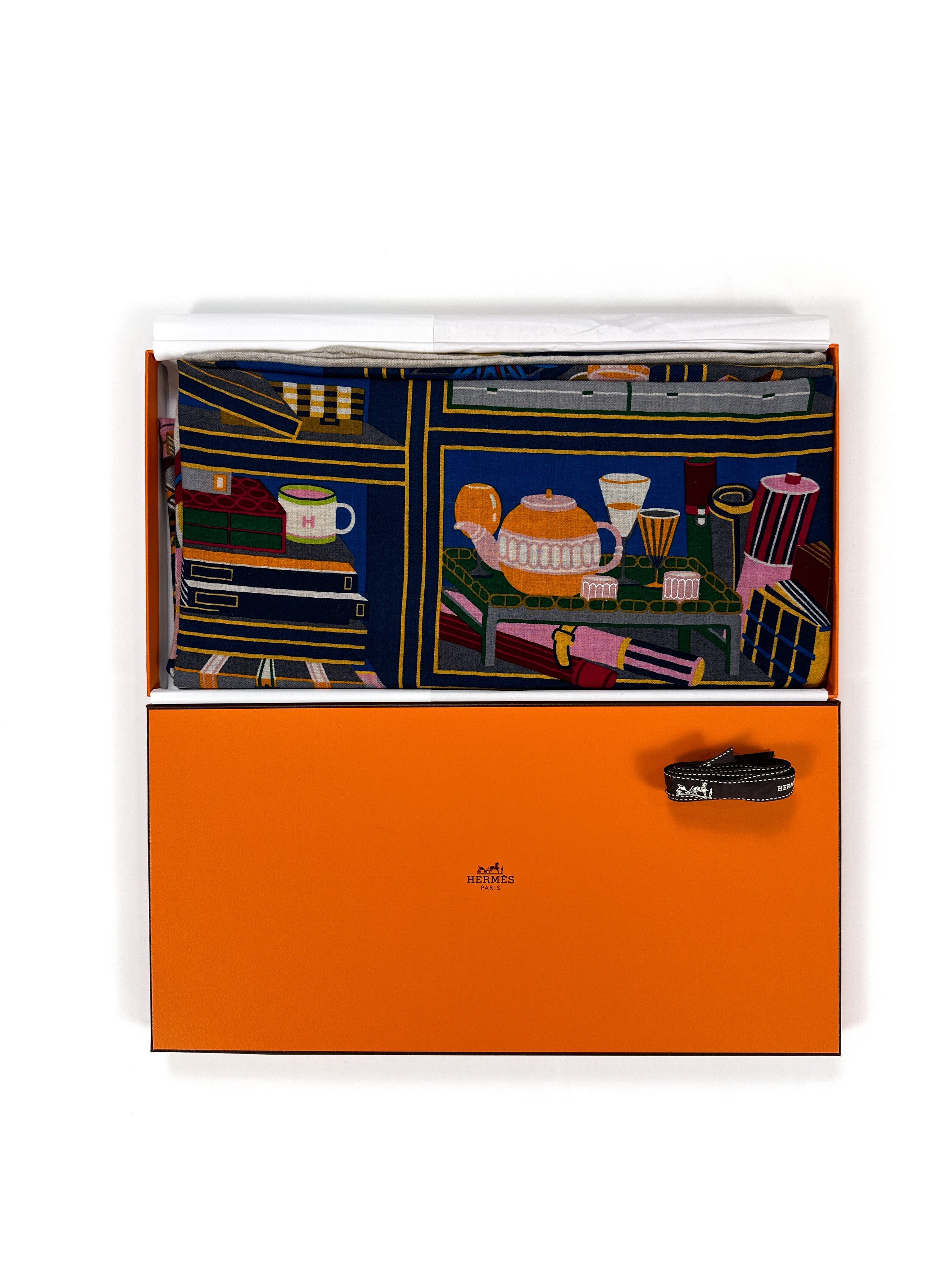 Hermès Douze Leopards Cashmere Silk 140