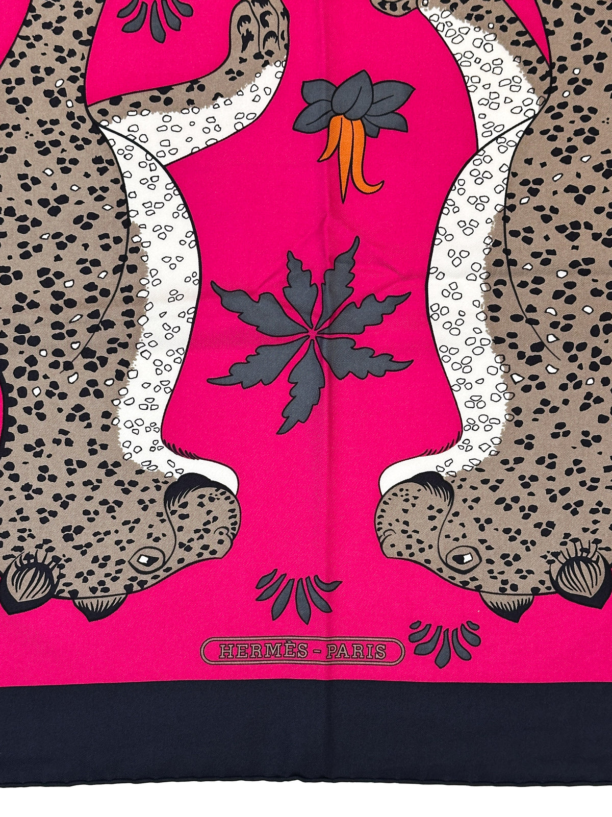 Hermès Les Leopards 90