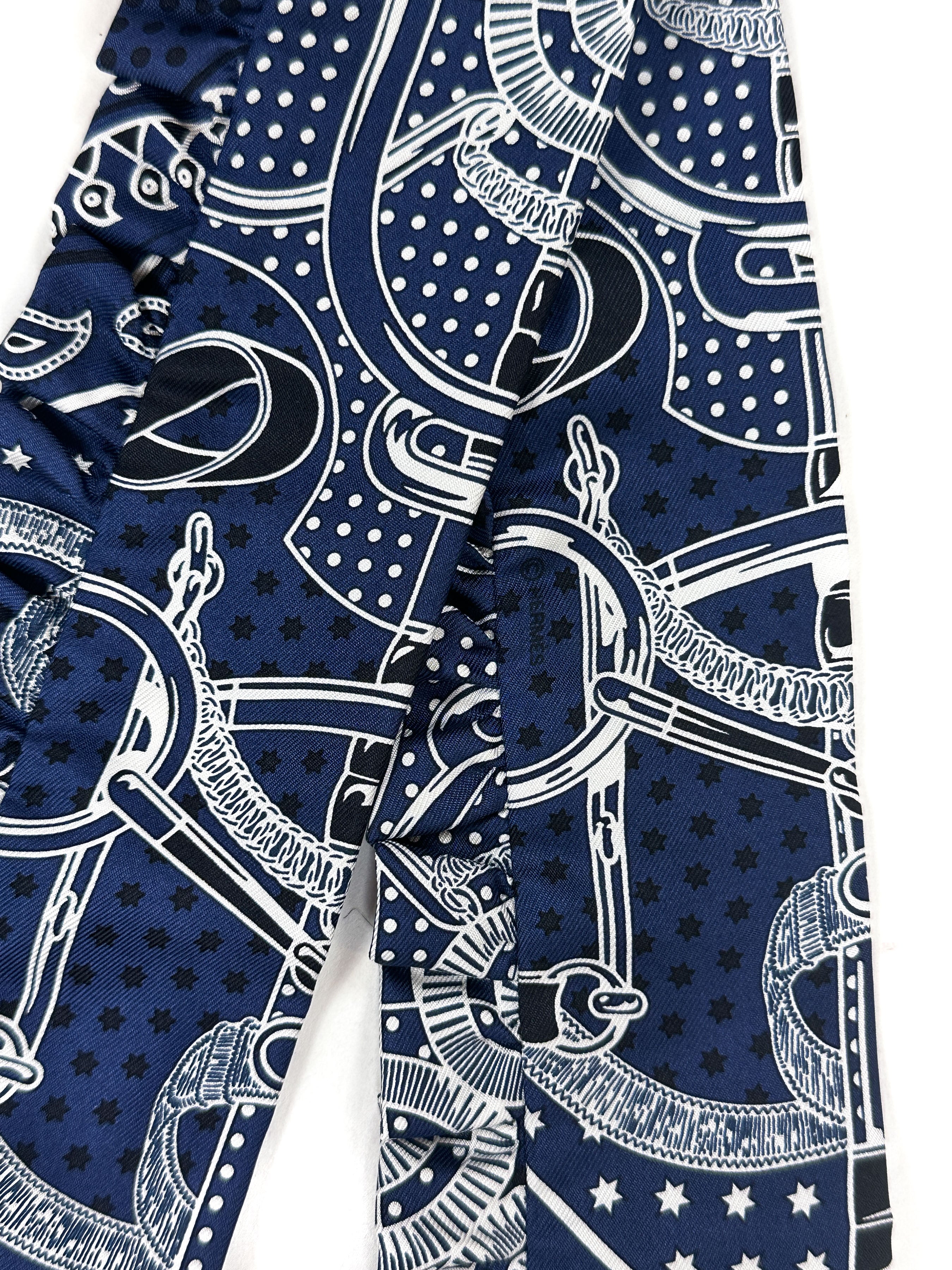 Hermès Eperon D'Or Bandana Twilly Volant
