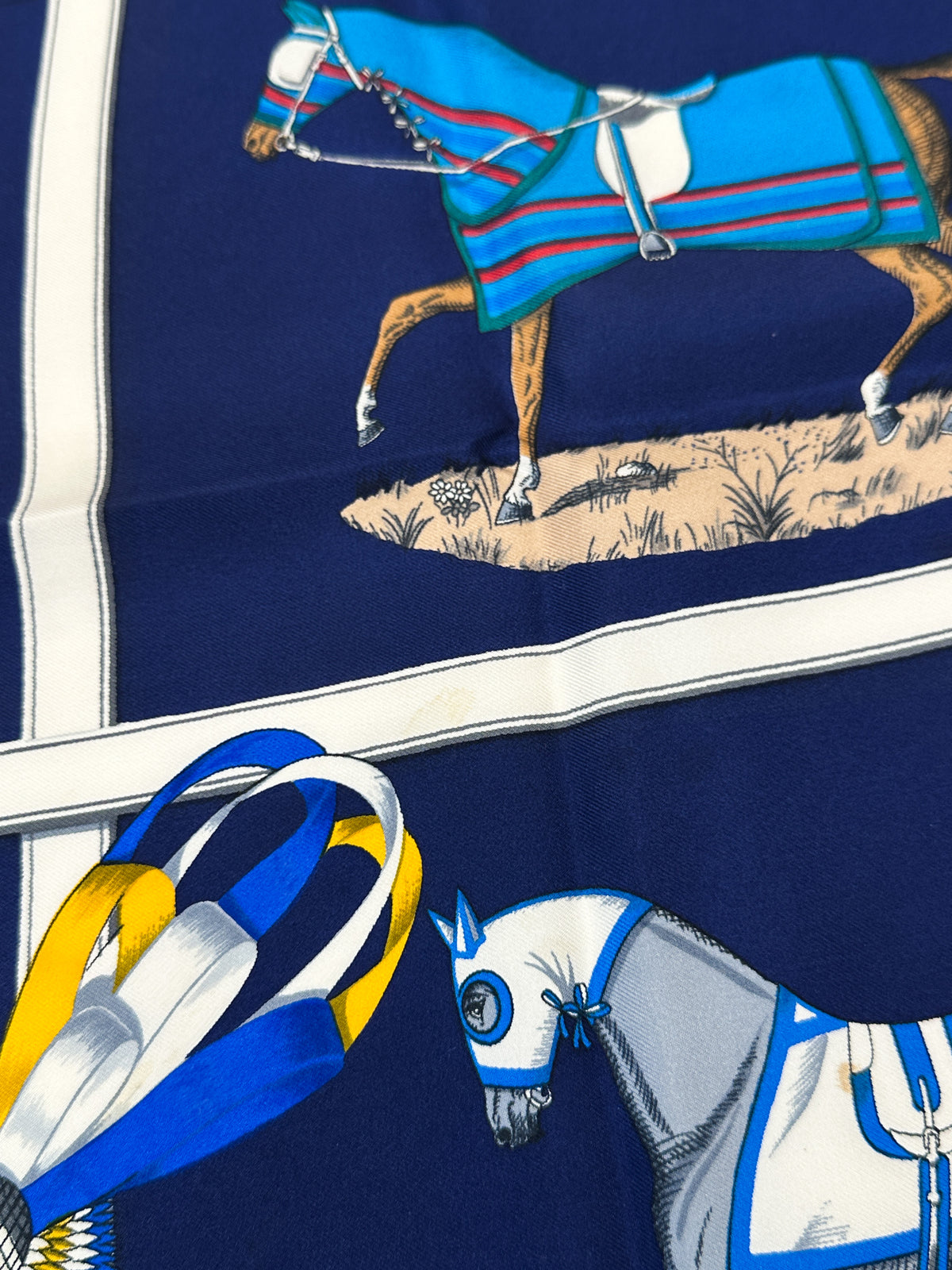 Hermès Couvertures et Tenues de Jour 90