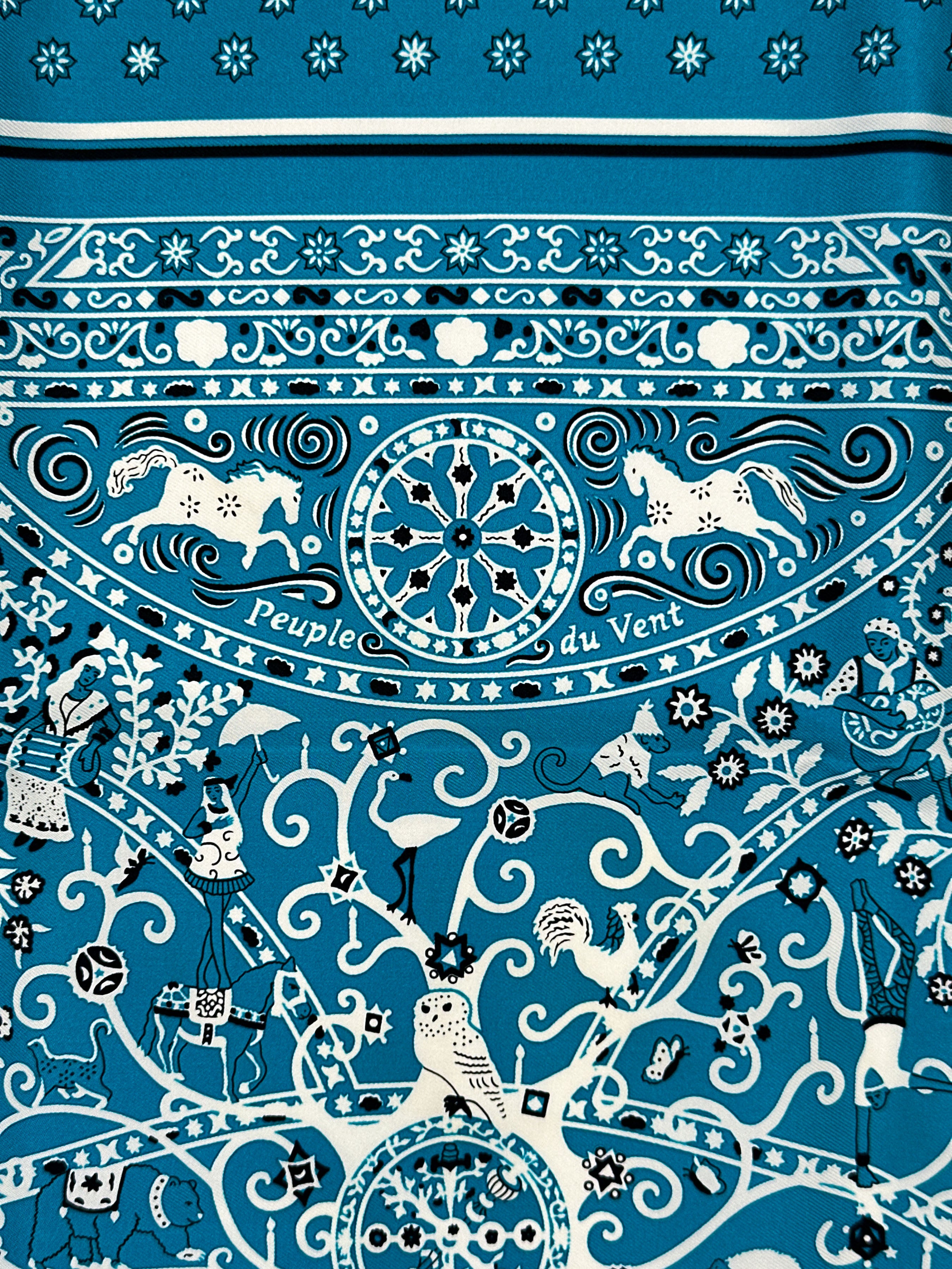 Hermès Peuple Du Vent Bandana 55