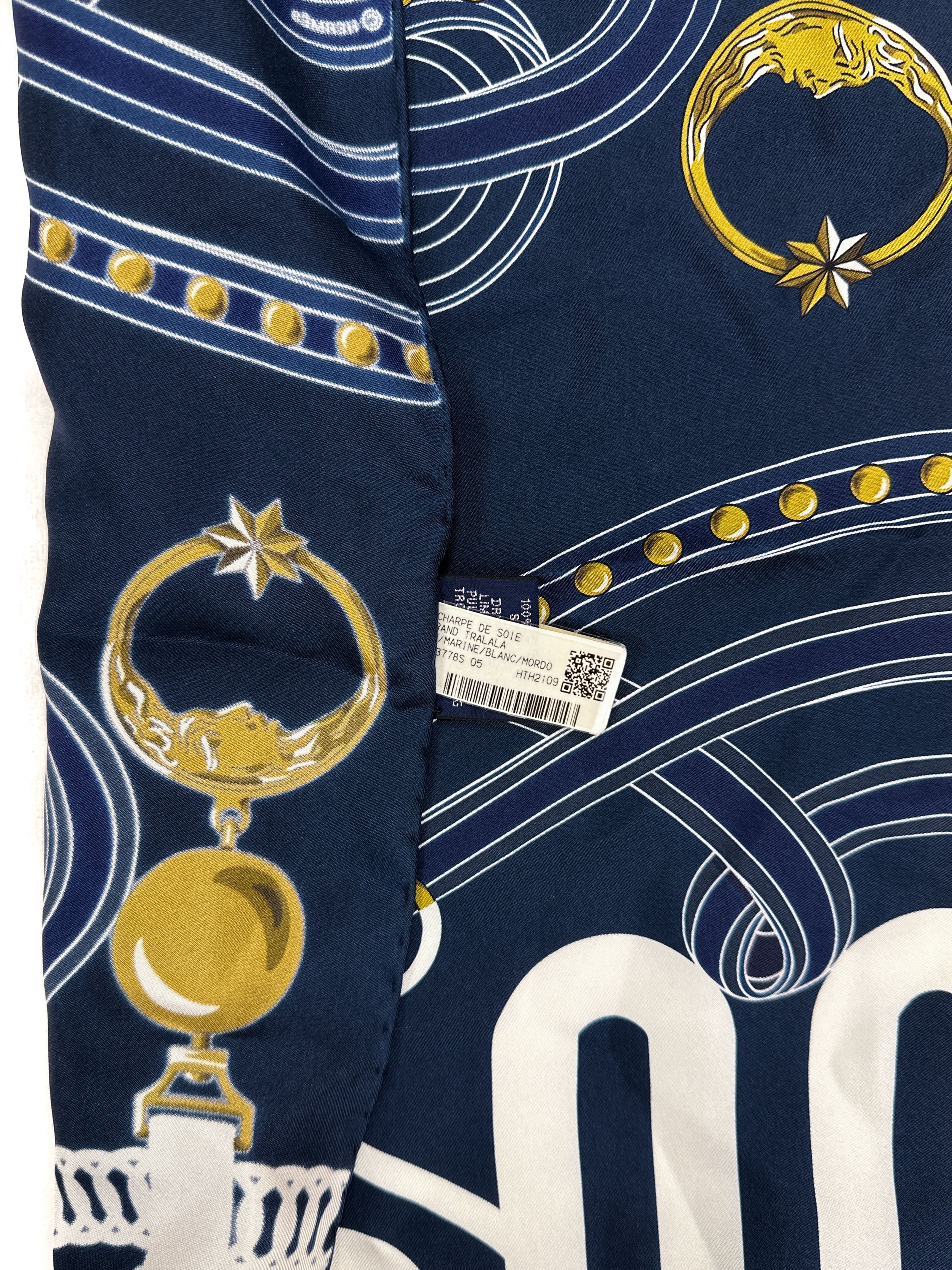 Hermès Grand Tralala Echarpe de Soie Maxi Twilly