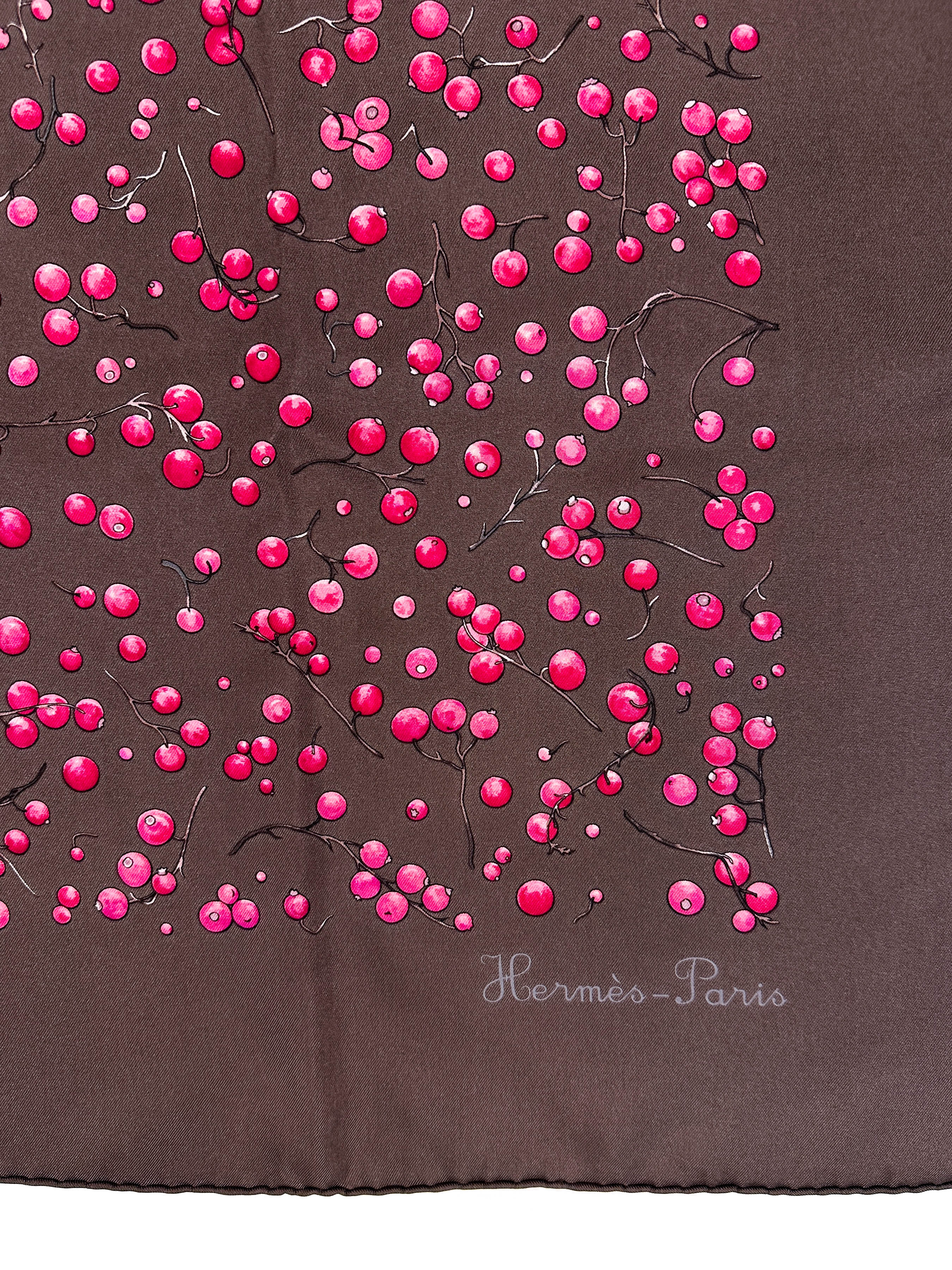 Hermès Red Berries 90