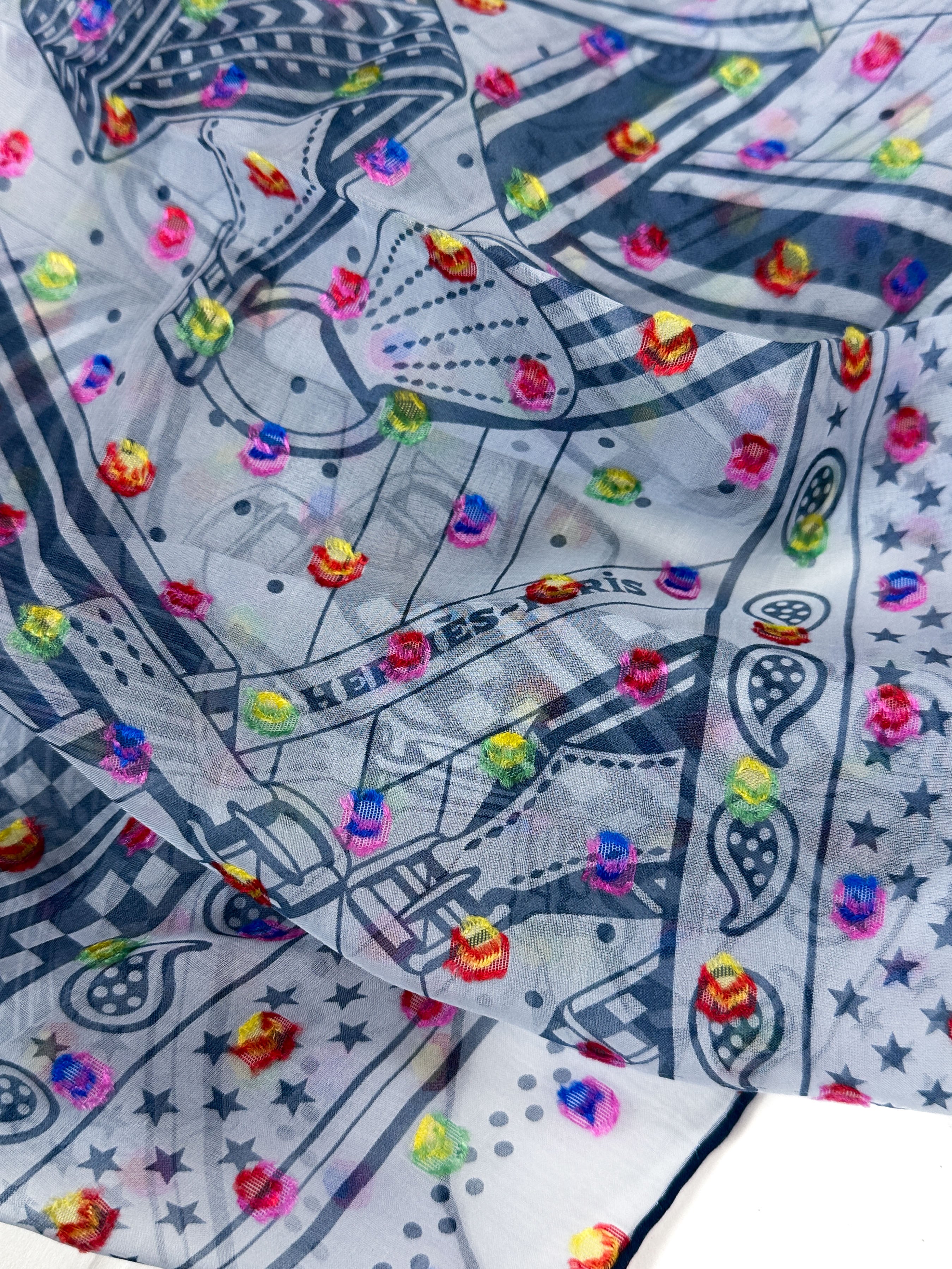 Hermès Sangles en Zig Zag Embroidered Mousseline 55