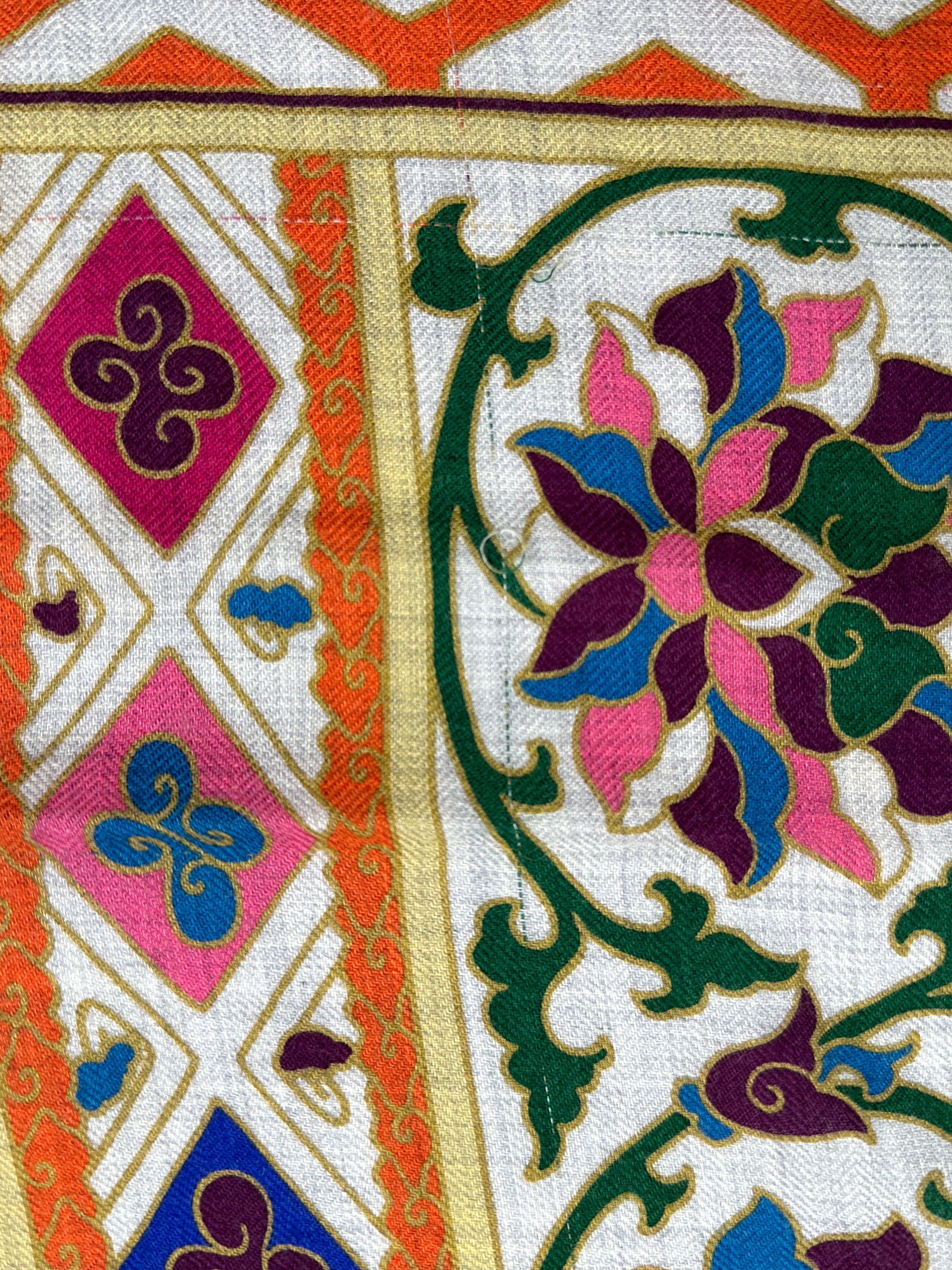Hermès Collections Imperiales Cashmere Silk 140