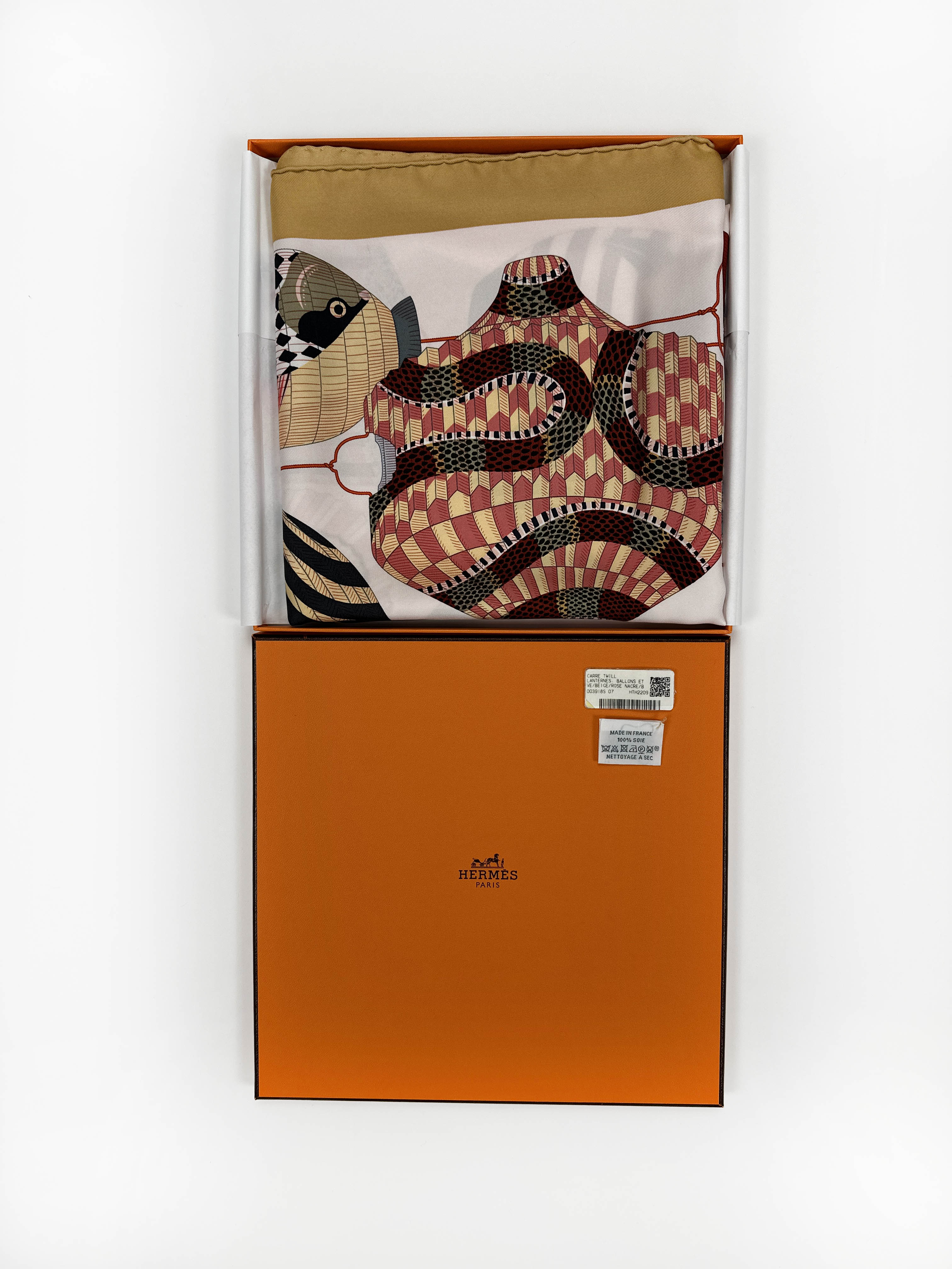 Hermès Lanternes, Ballons et Cocardes 90