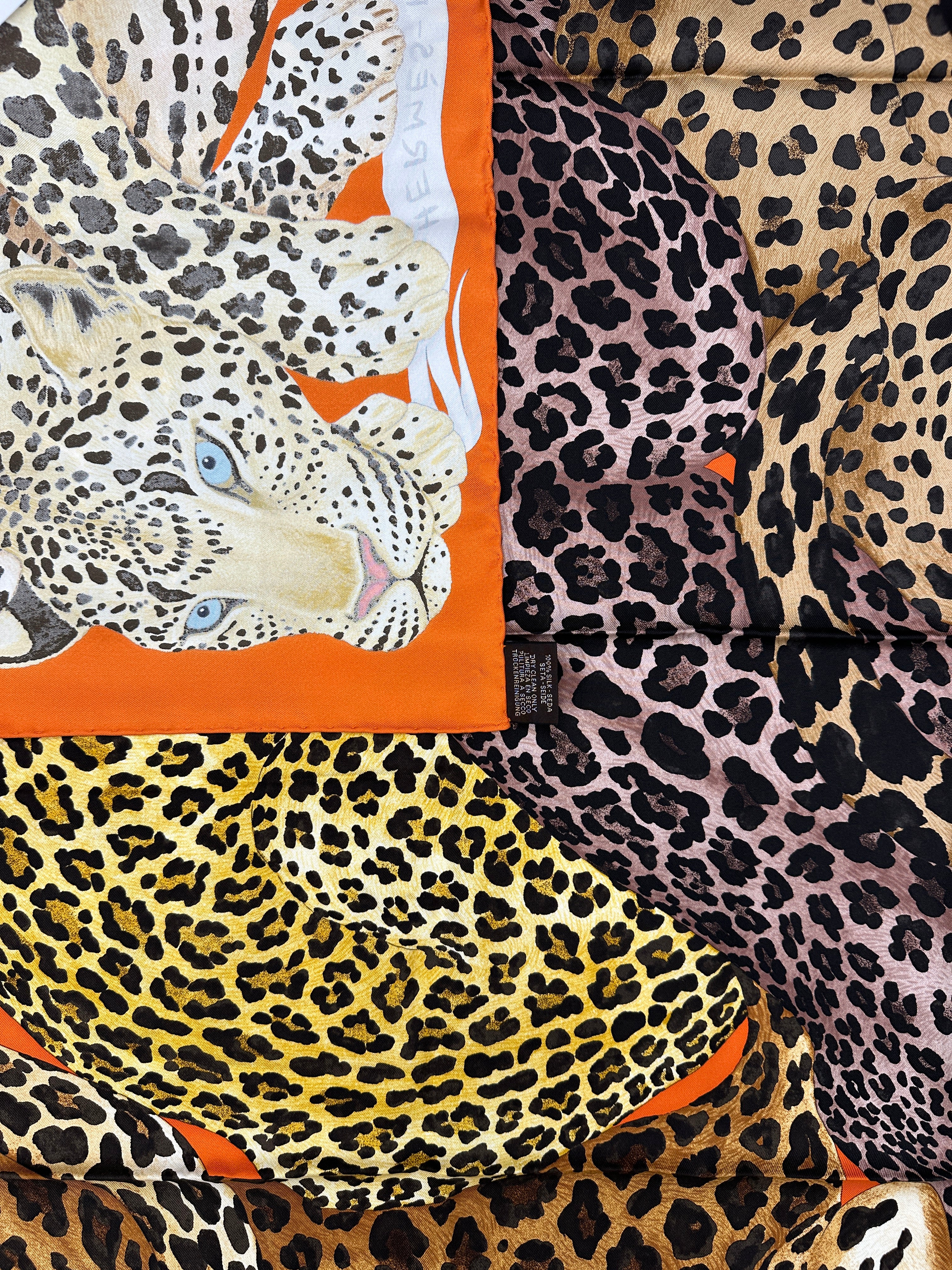 Hermès Lazy Leopardesses 90