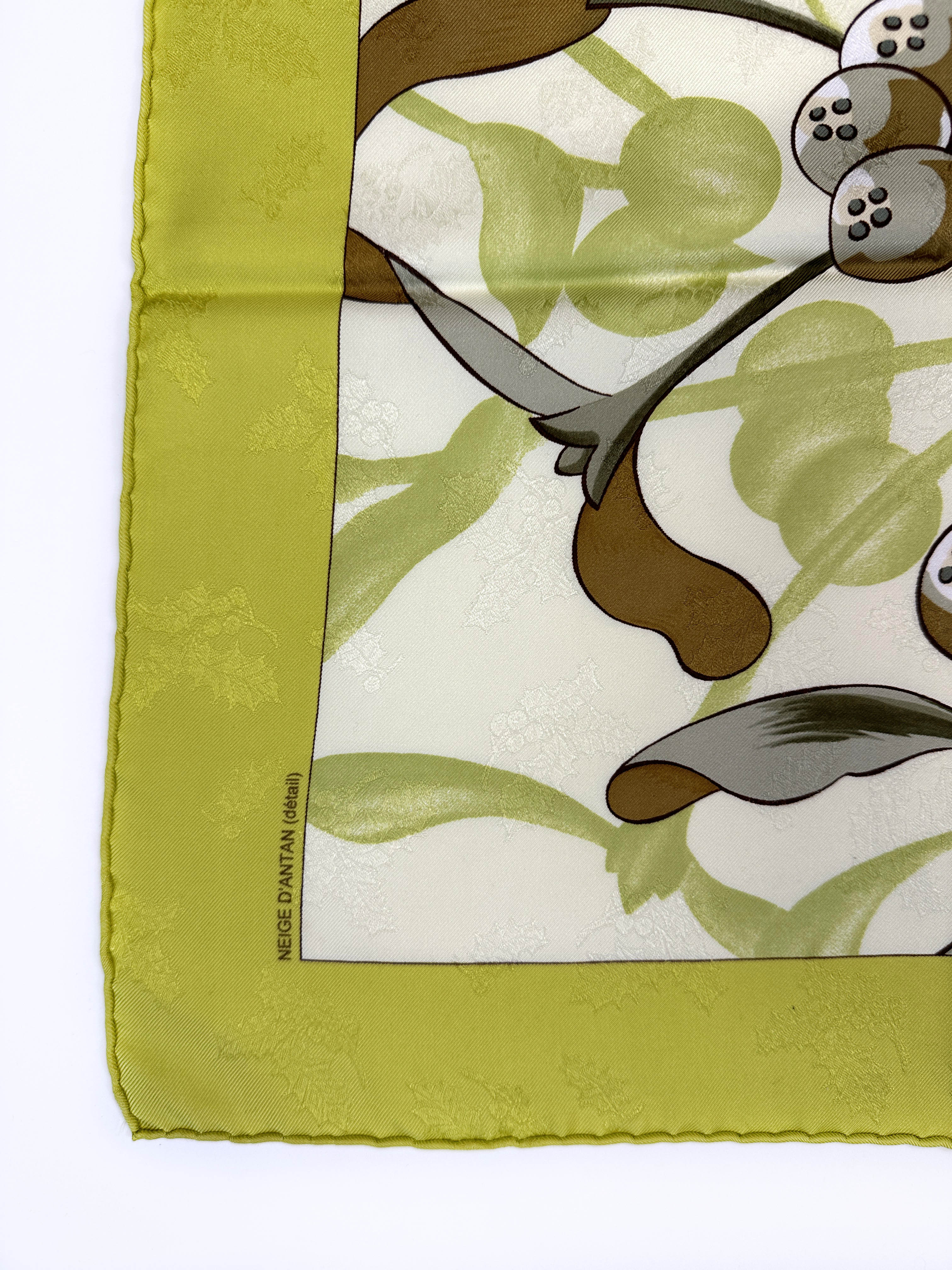 Hermès Neige d'Antan II (Detail) Jacquard 90