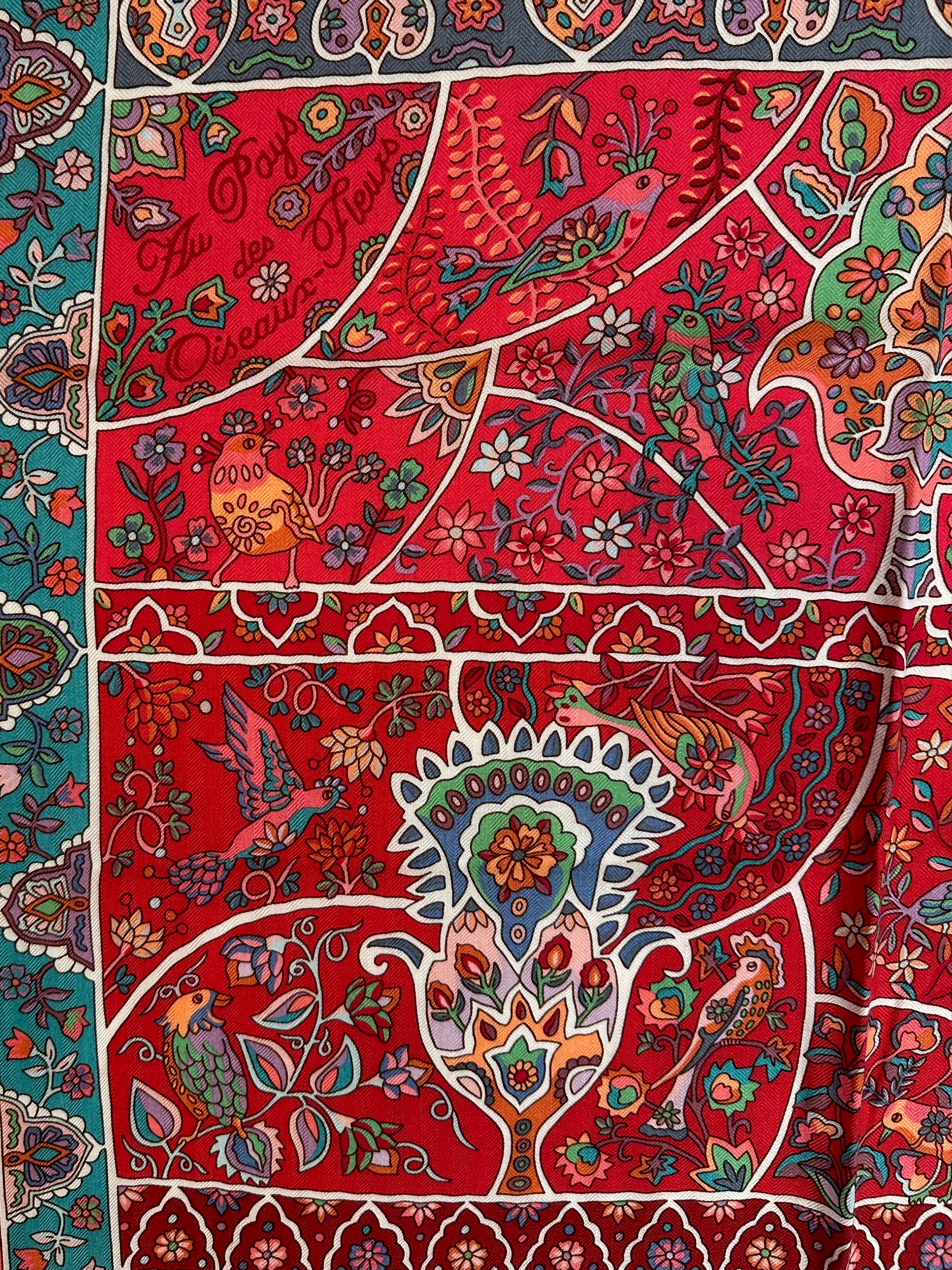 Hermès Au Pays des Oiseaux Fleurs Cashmere Silk 140