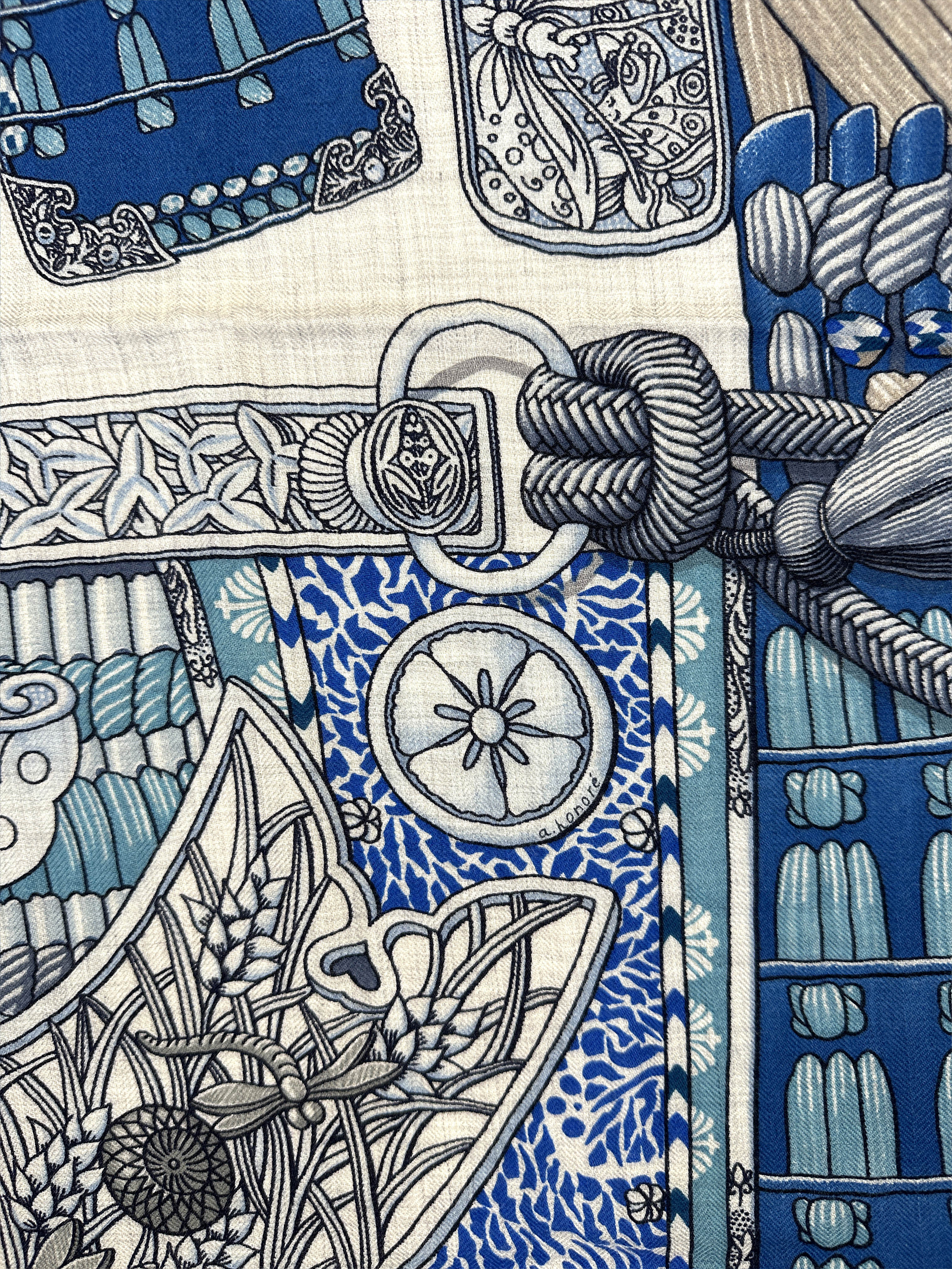 Hermès Parures de Samourais Cashmere Silk 140