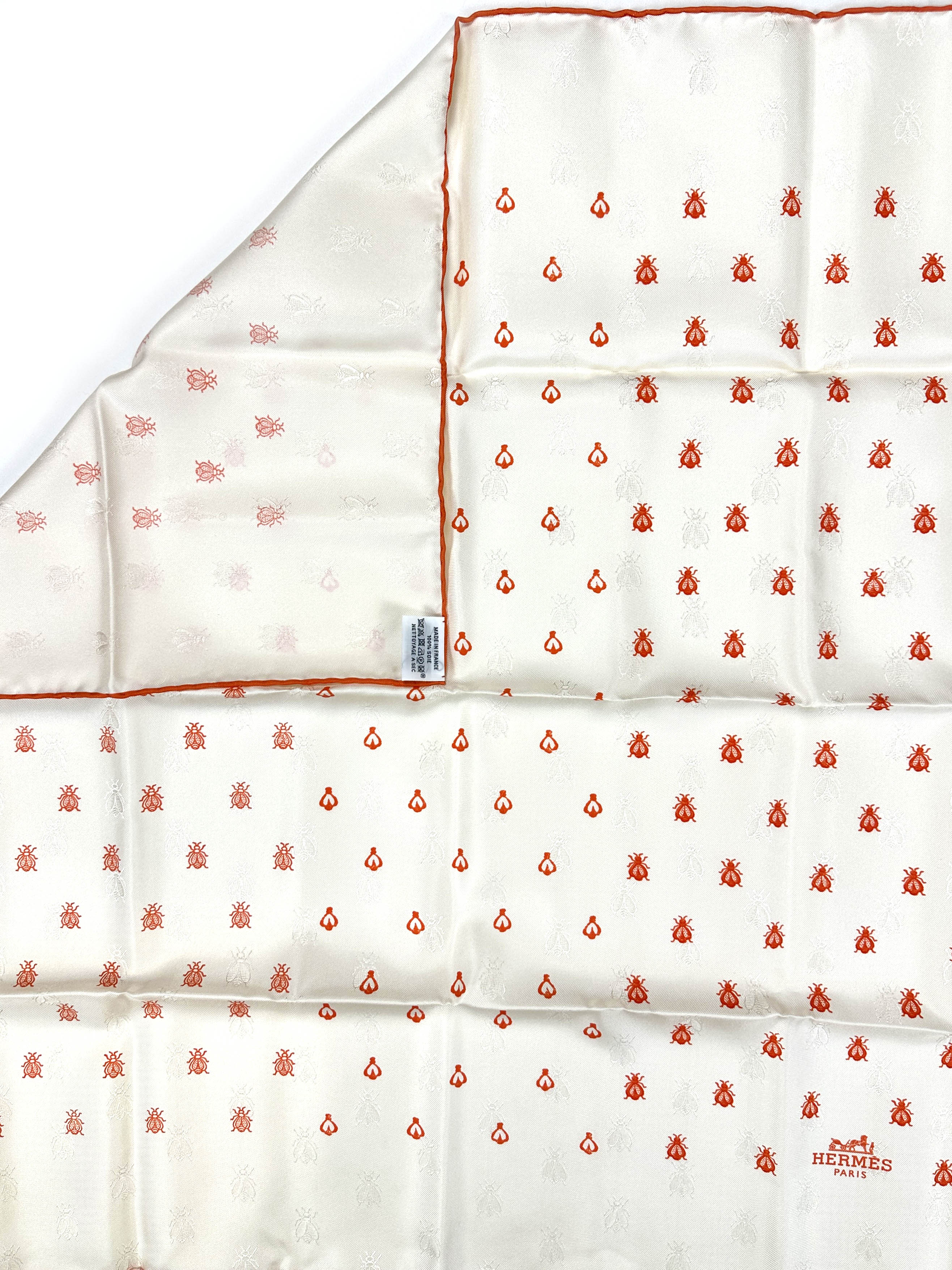 Hermès Petit Abeille 70