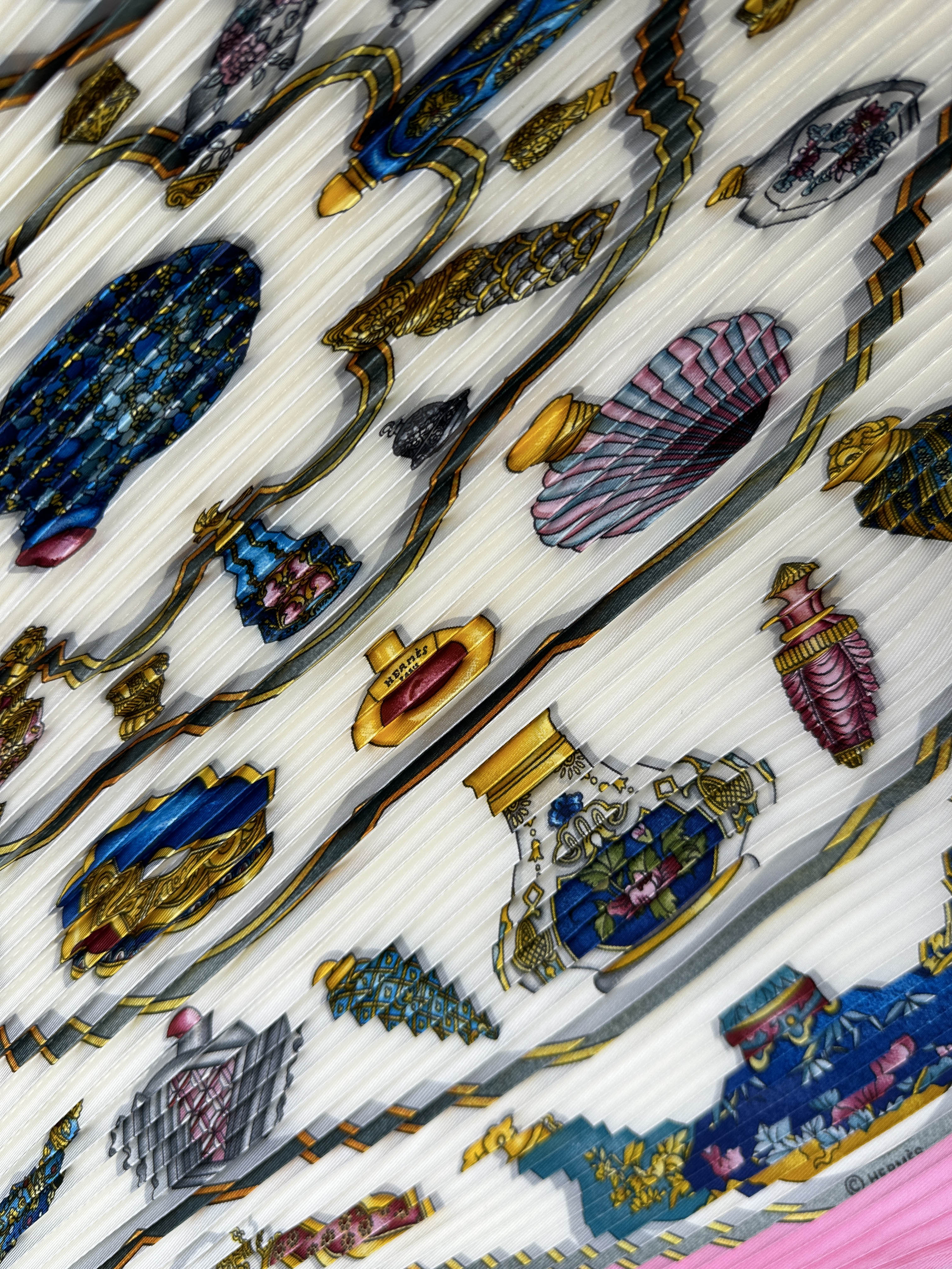 Hermès Flacons Plissé 90