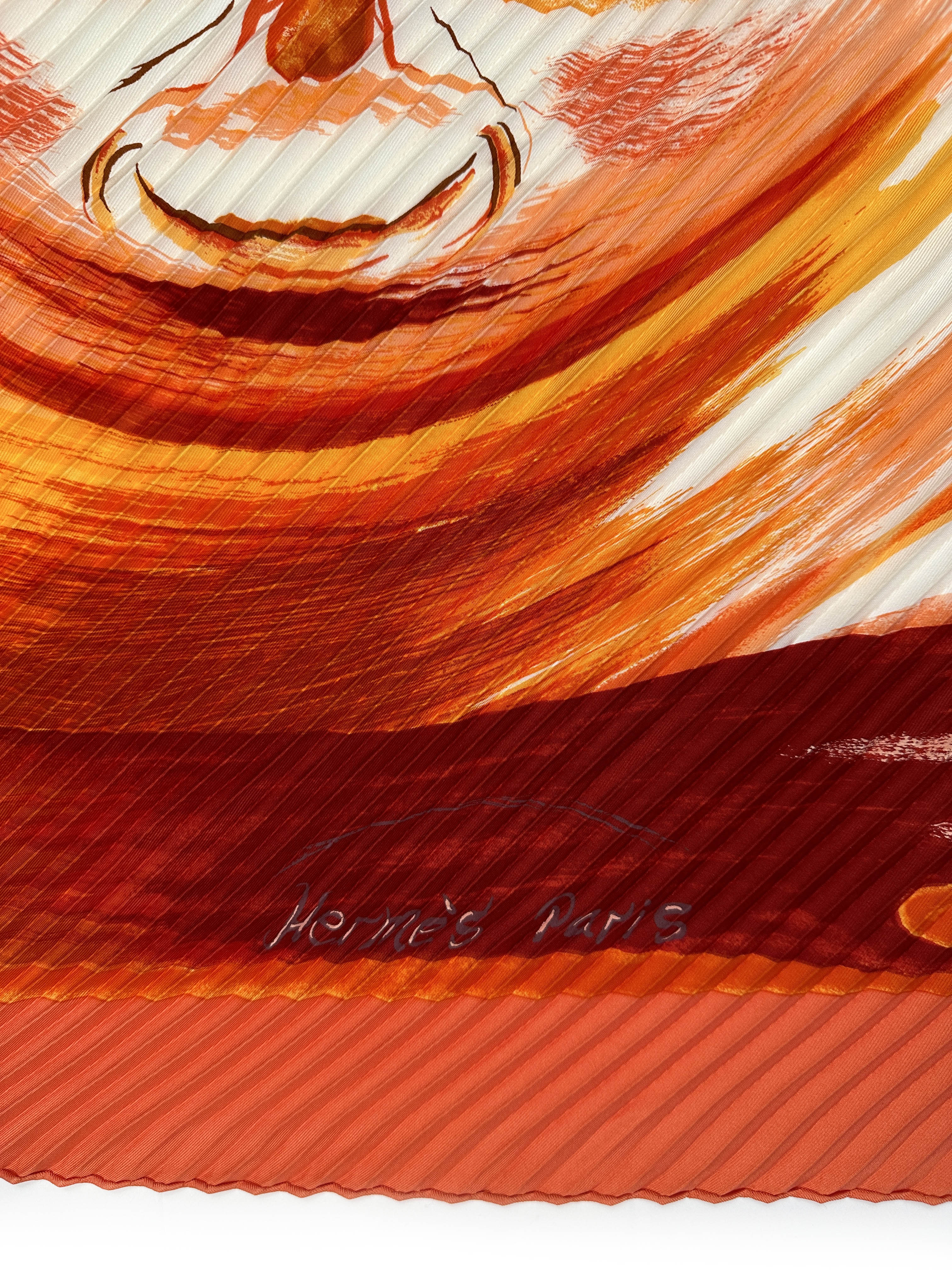 Hermès Smiles In Third Millenary Plissé 90
