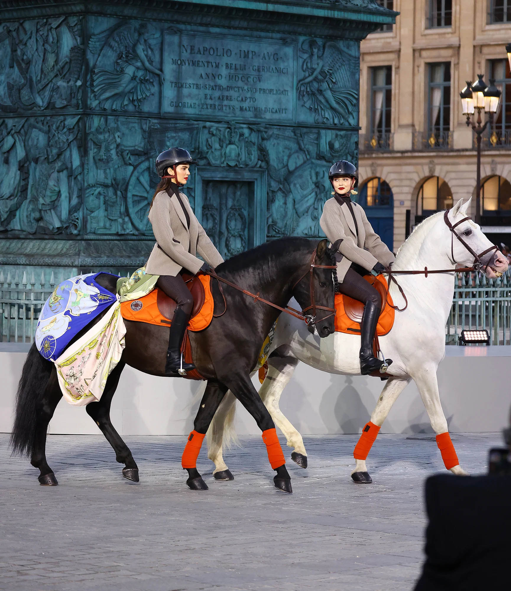 Hermès Springs 90