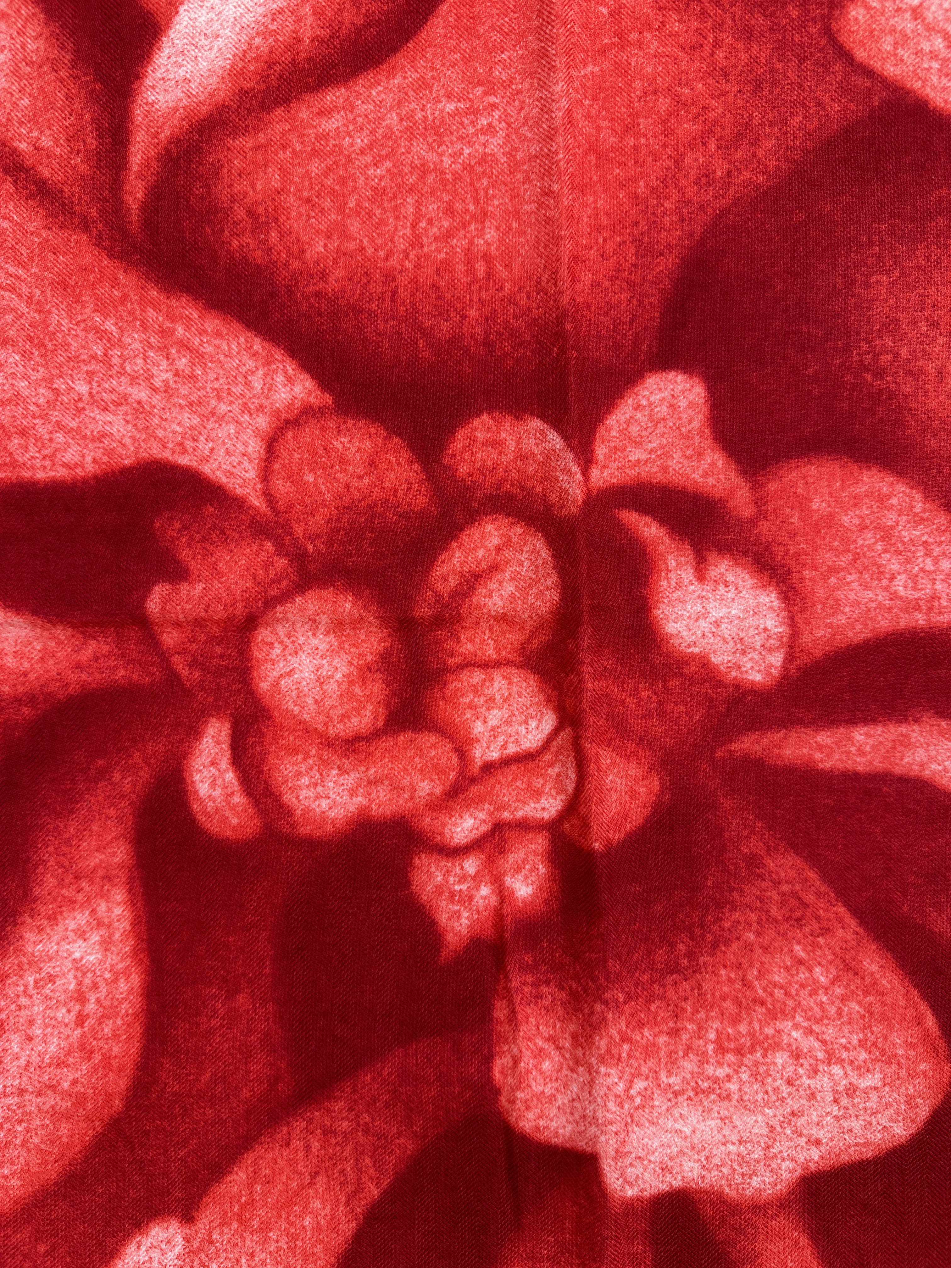 Hermès Une Rose Pour Alma Cashmere Silk 140