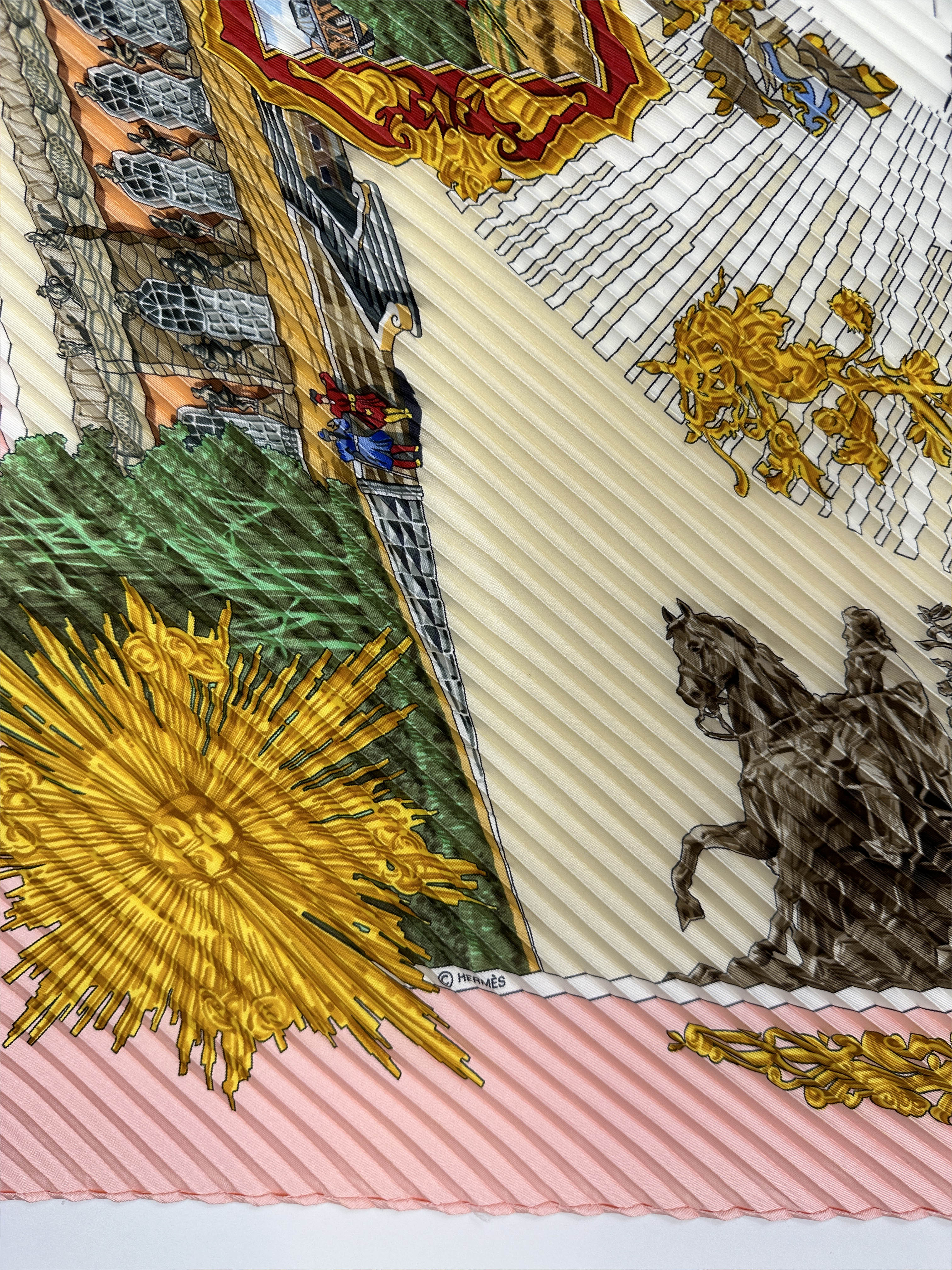 Hermès Voltaire Plissé 90