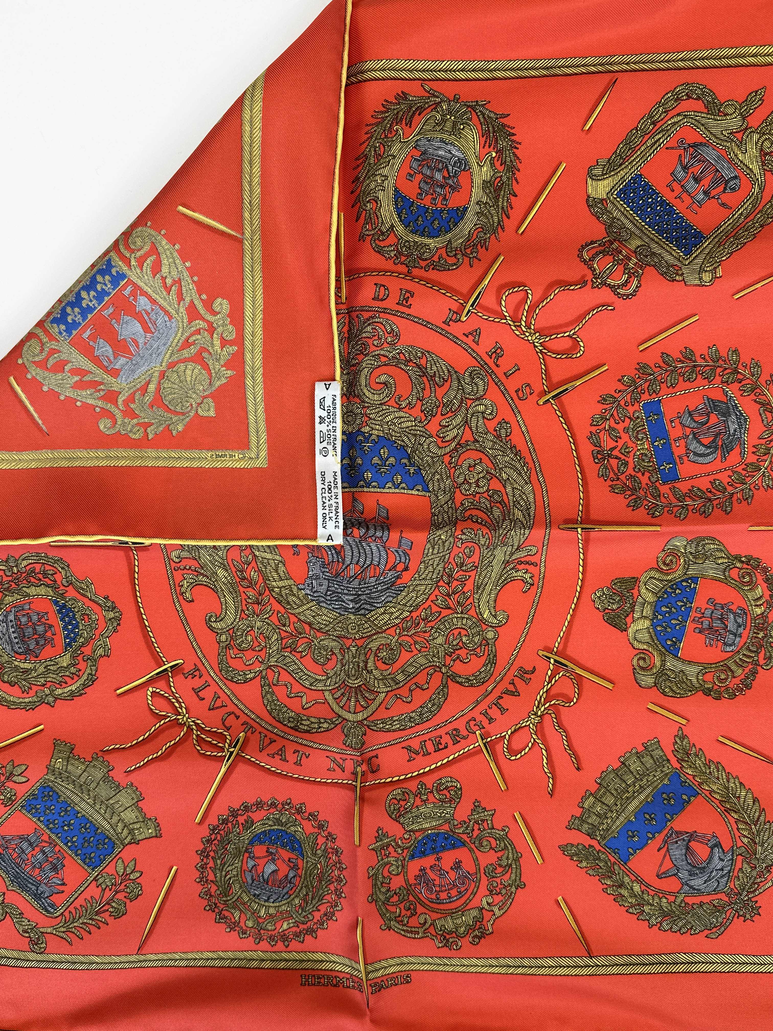 Hermès Les Armes de Paris 45