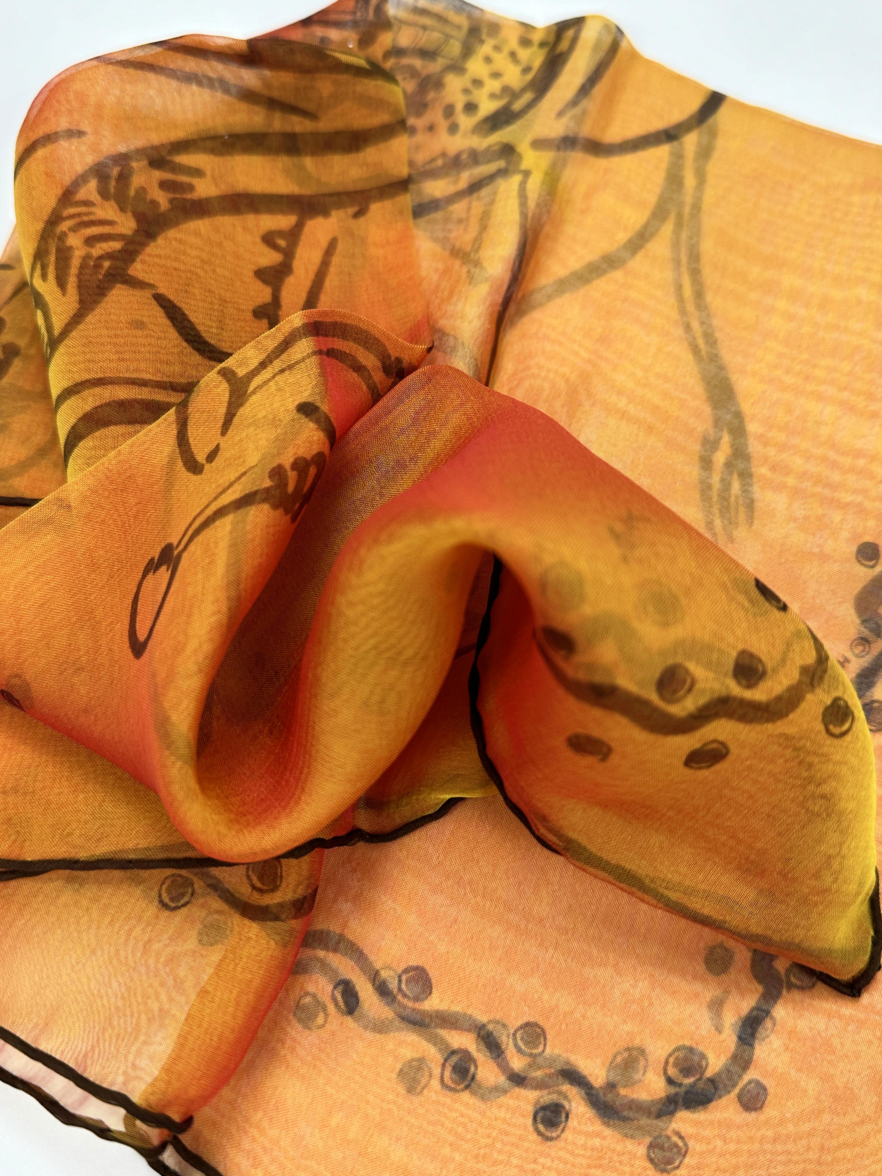 Hermès À Votre Service Changeante Mousseline 45