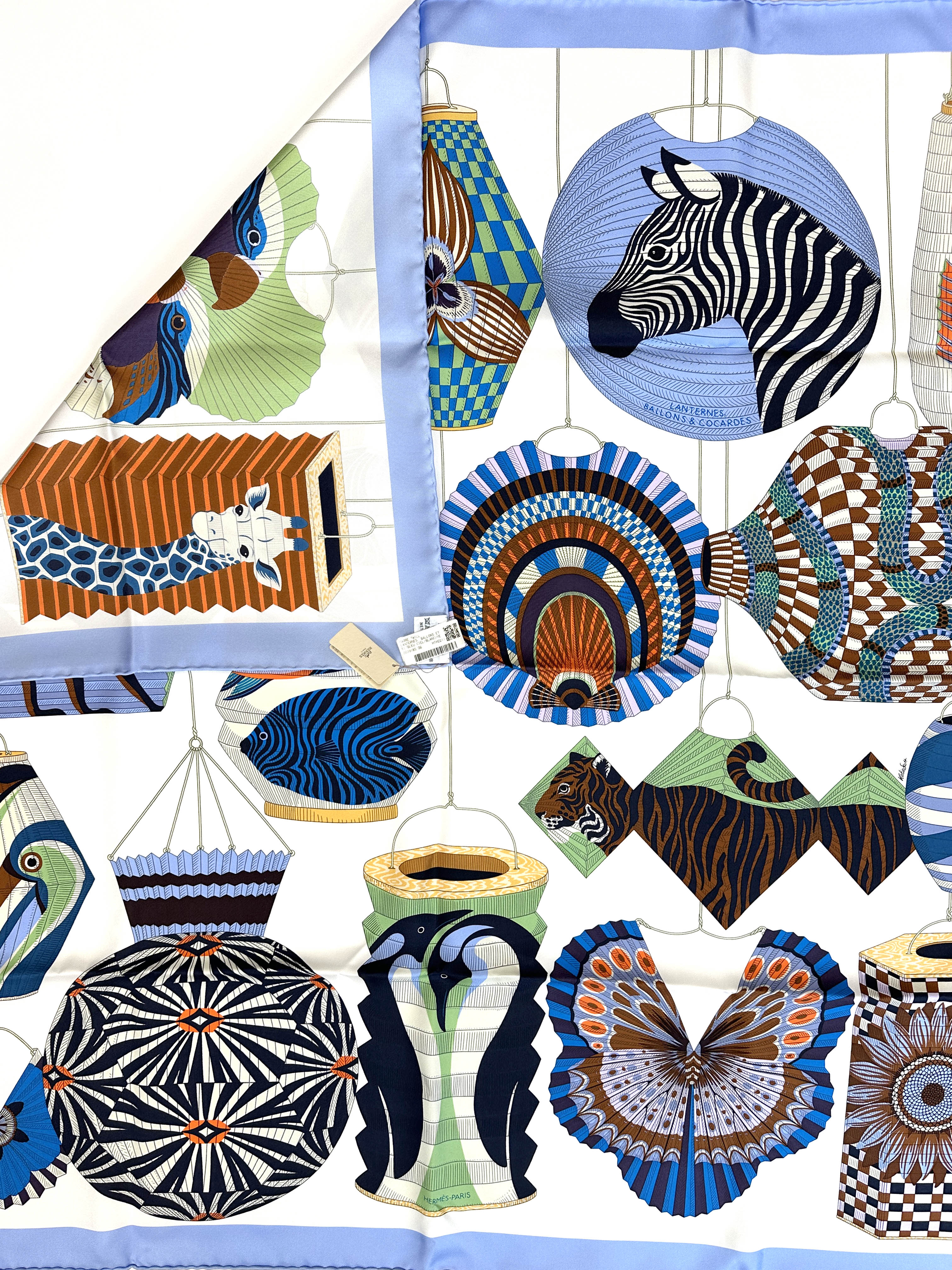 Hermès Lanternes, Ballons et Cocardes 90