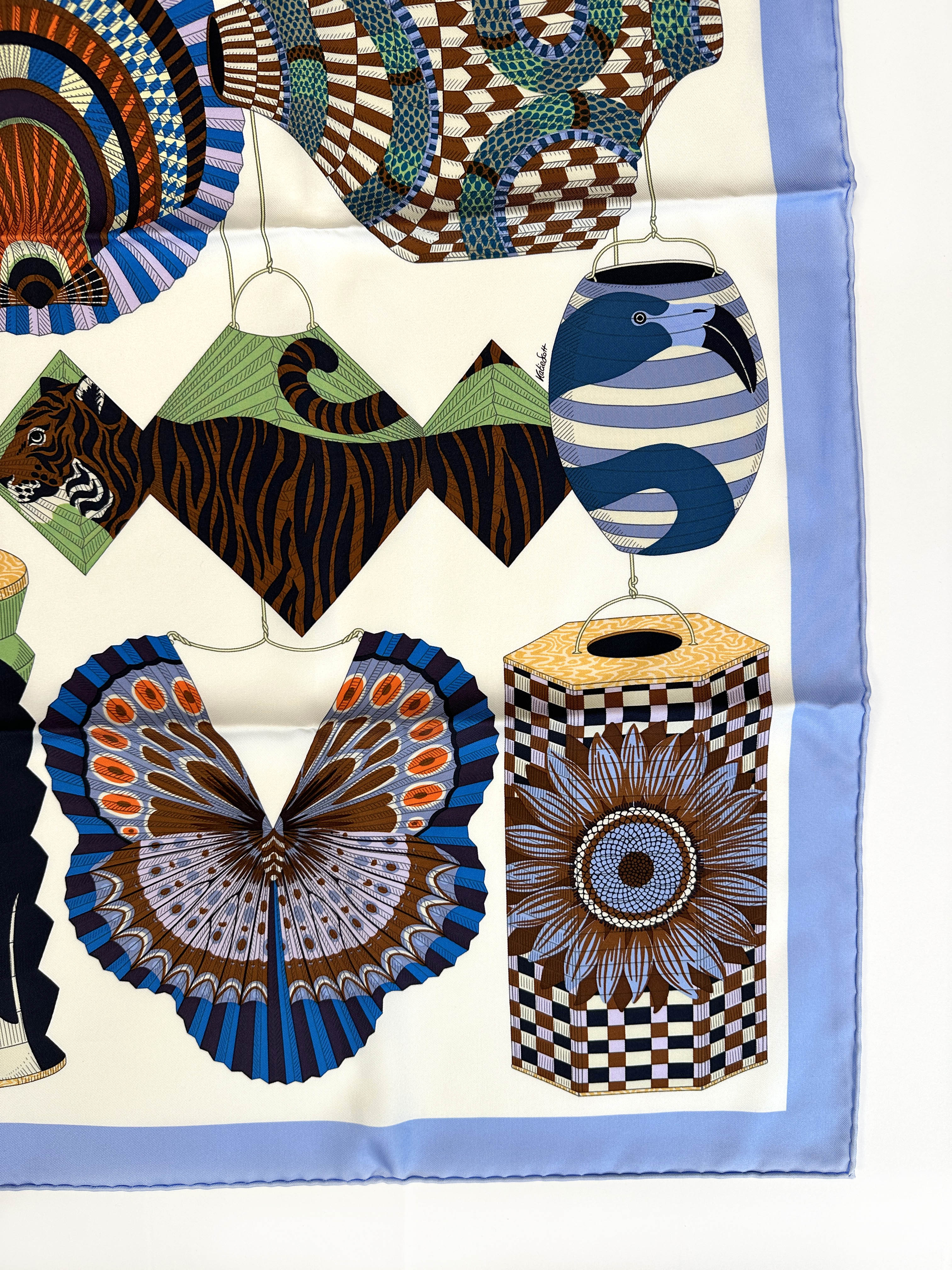 Hermès Lanternes, Ballons et Cocardes 90