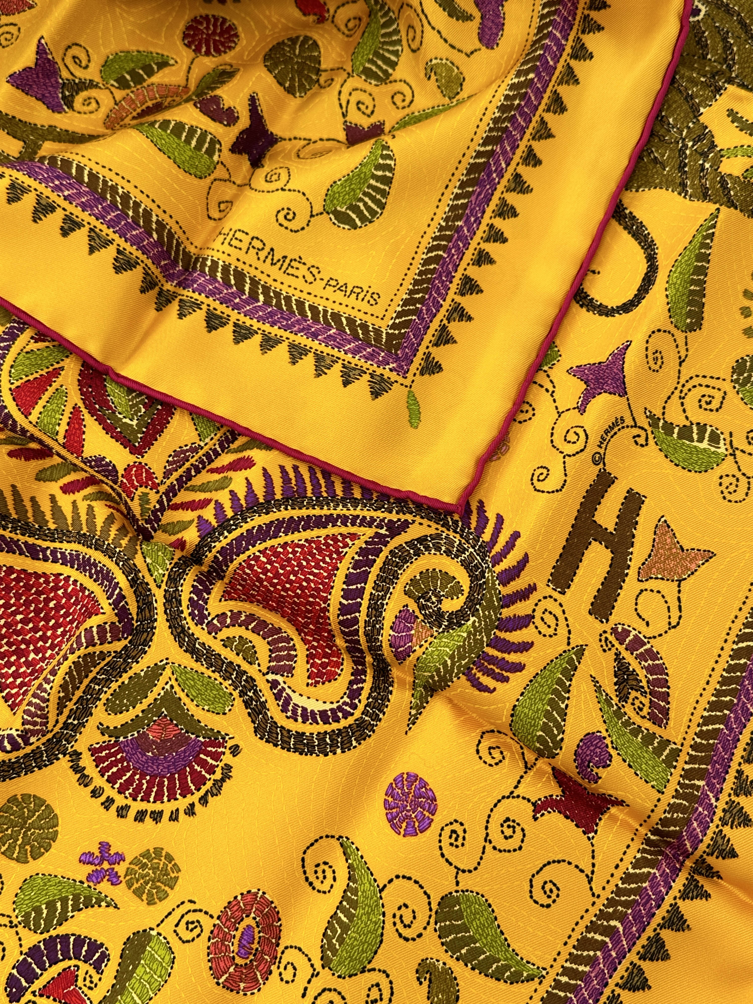 Hermès Carré Kantha 90
