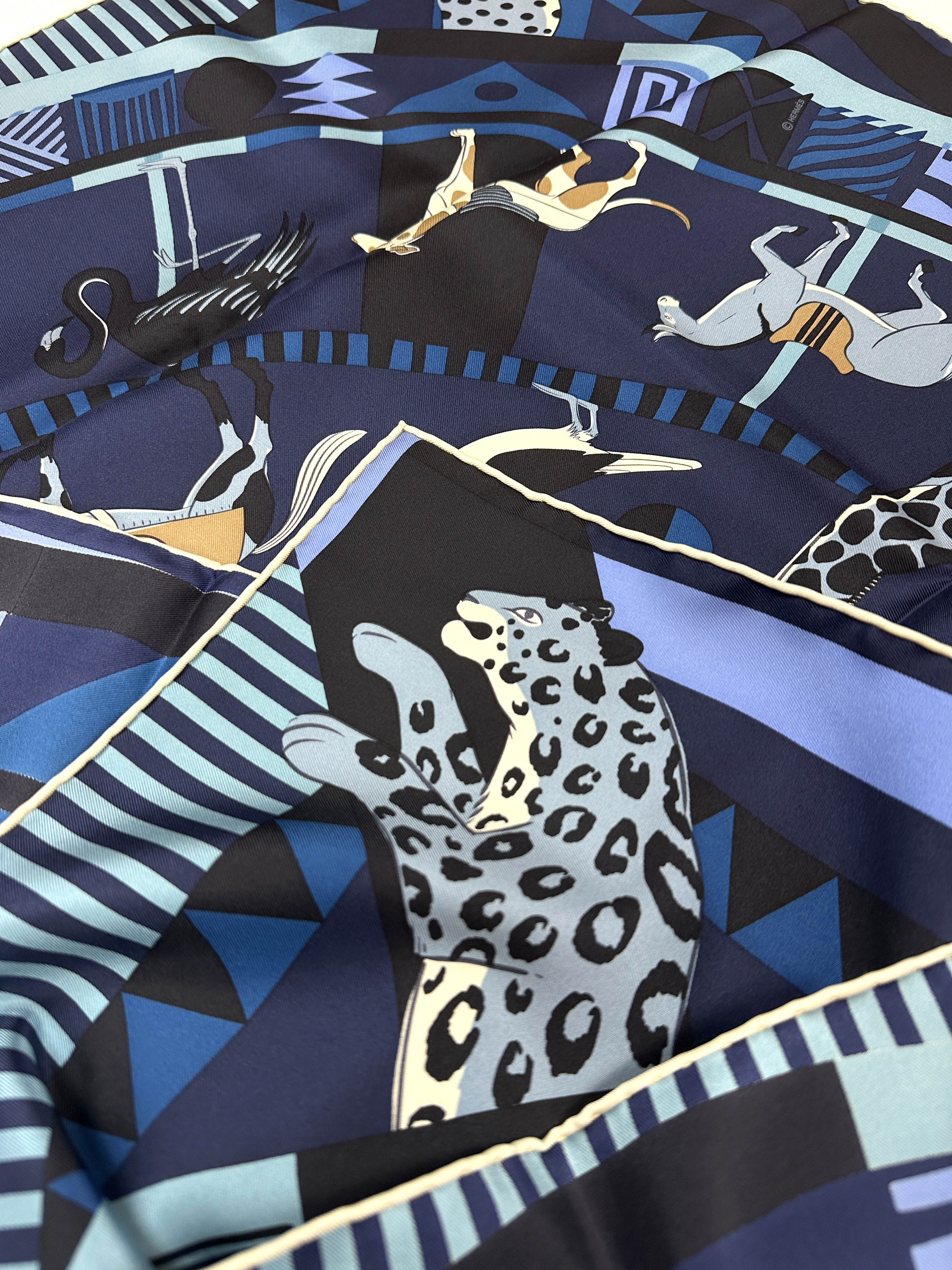 Hermès Le Carrousel du Tigre Royal 90