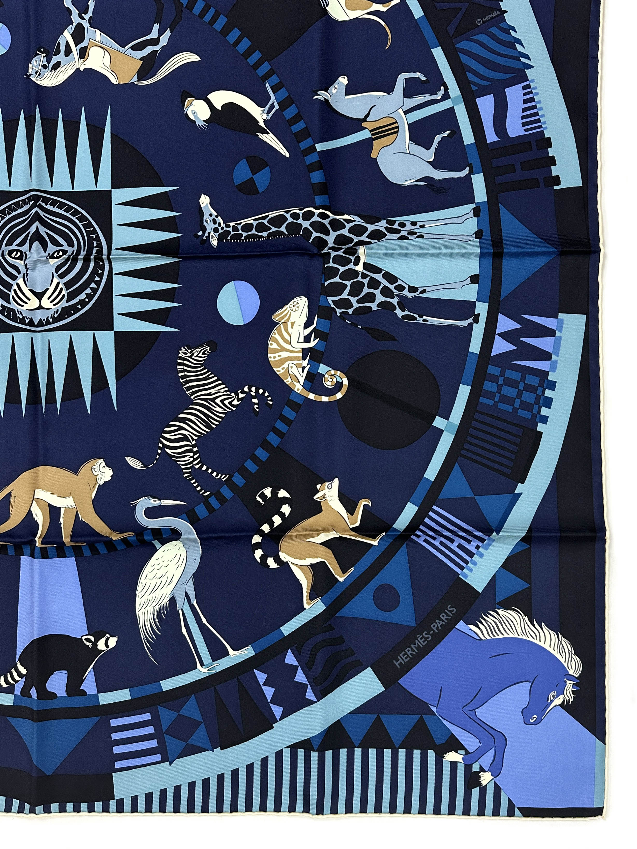 Hermès Le Carrousel du Tigre Royal 90