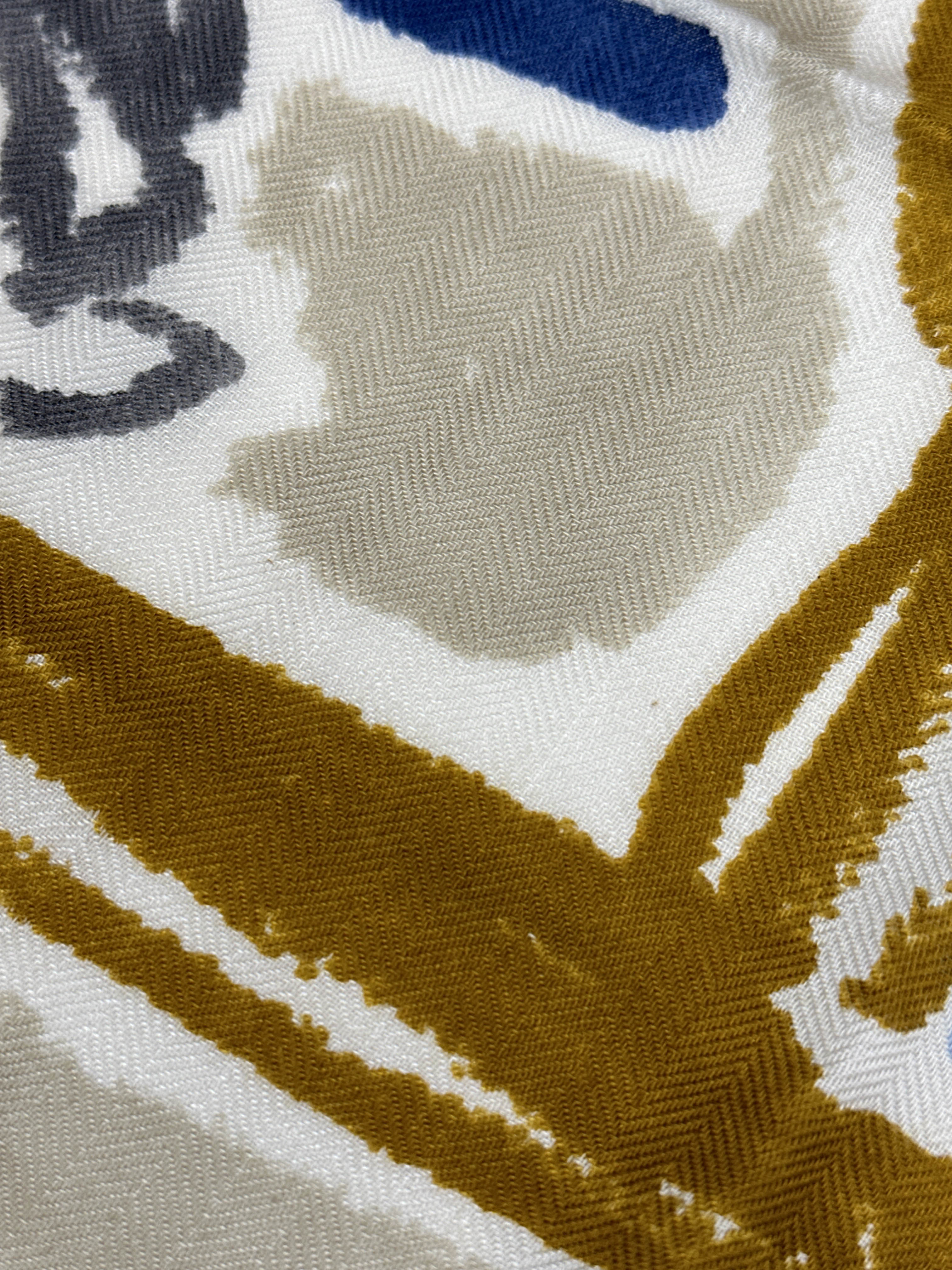 Hermès Chevaux de la Collection Cashmere Silk 100