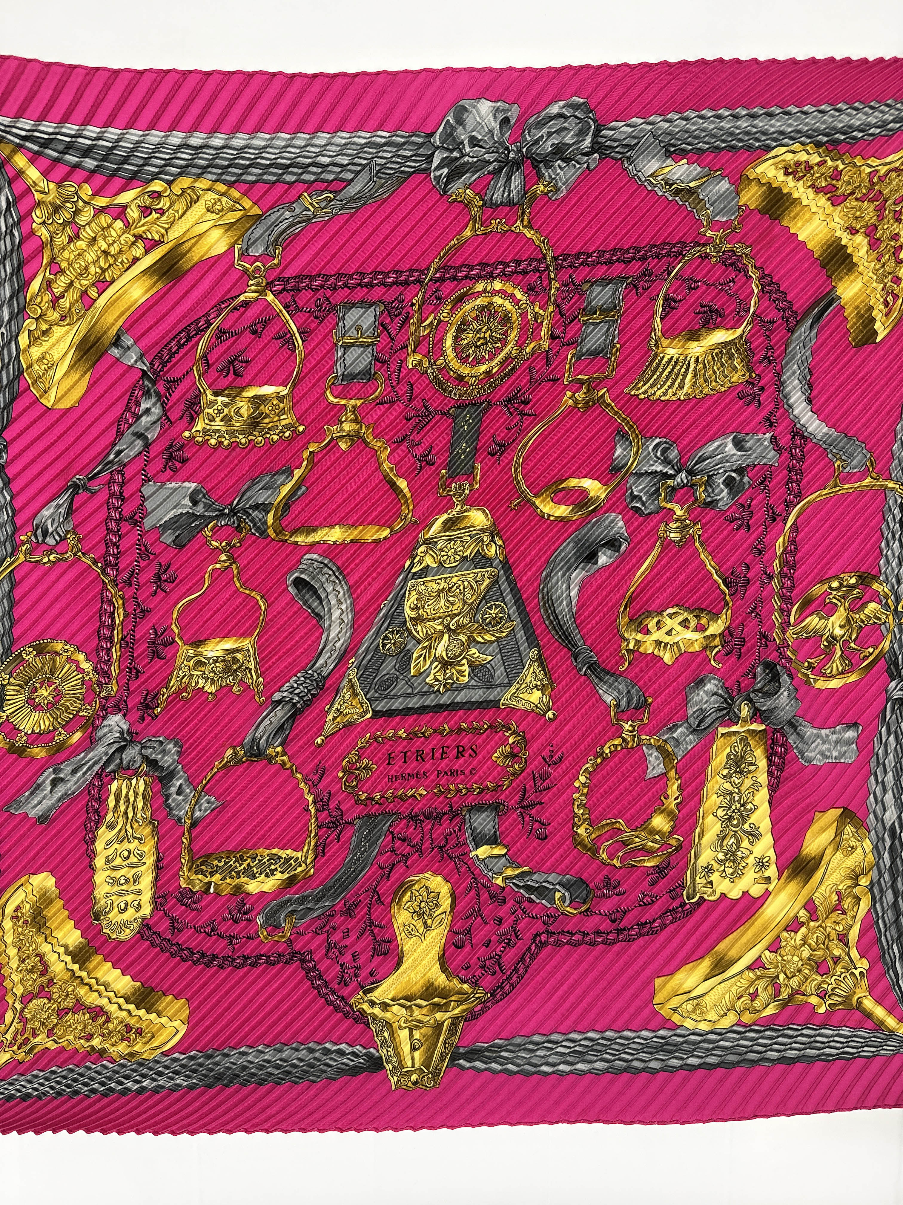 Hermès Etriers Plissé 90