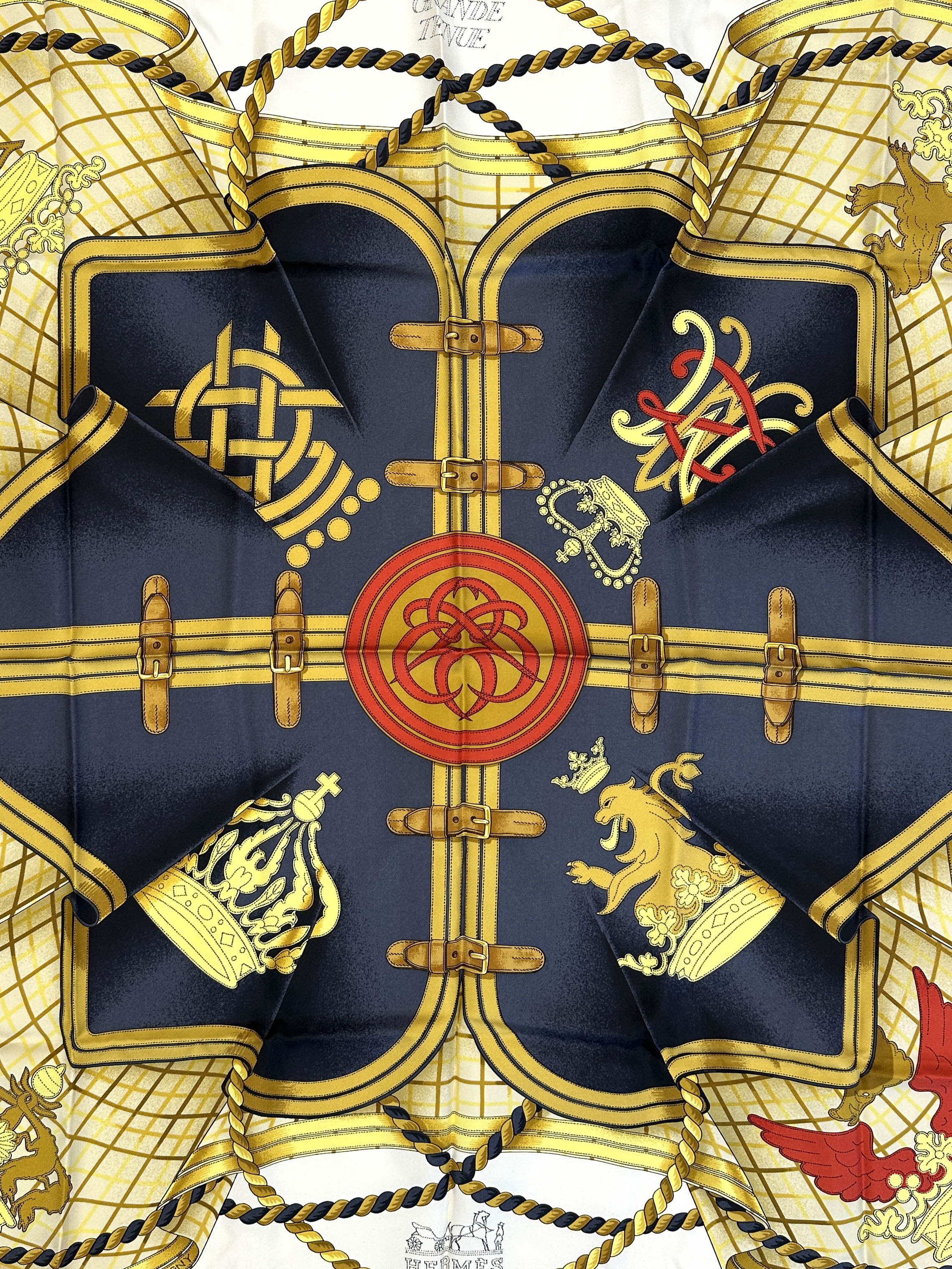 Hermès Grand Tenue 90