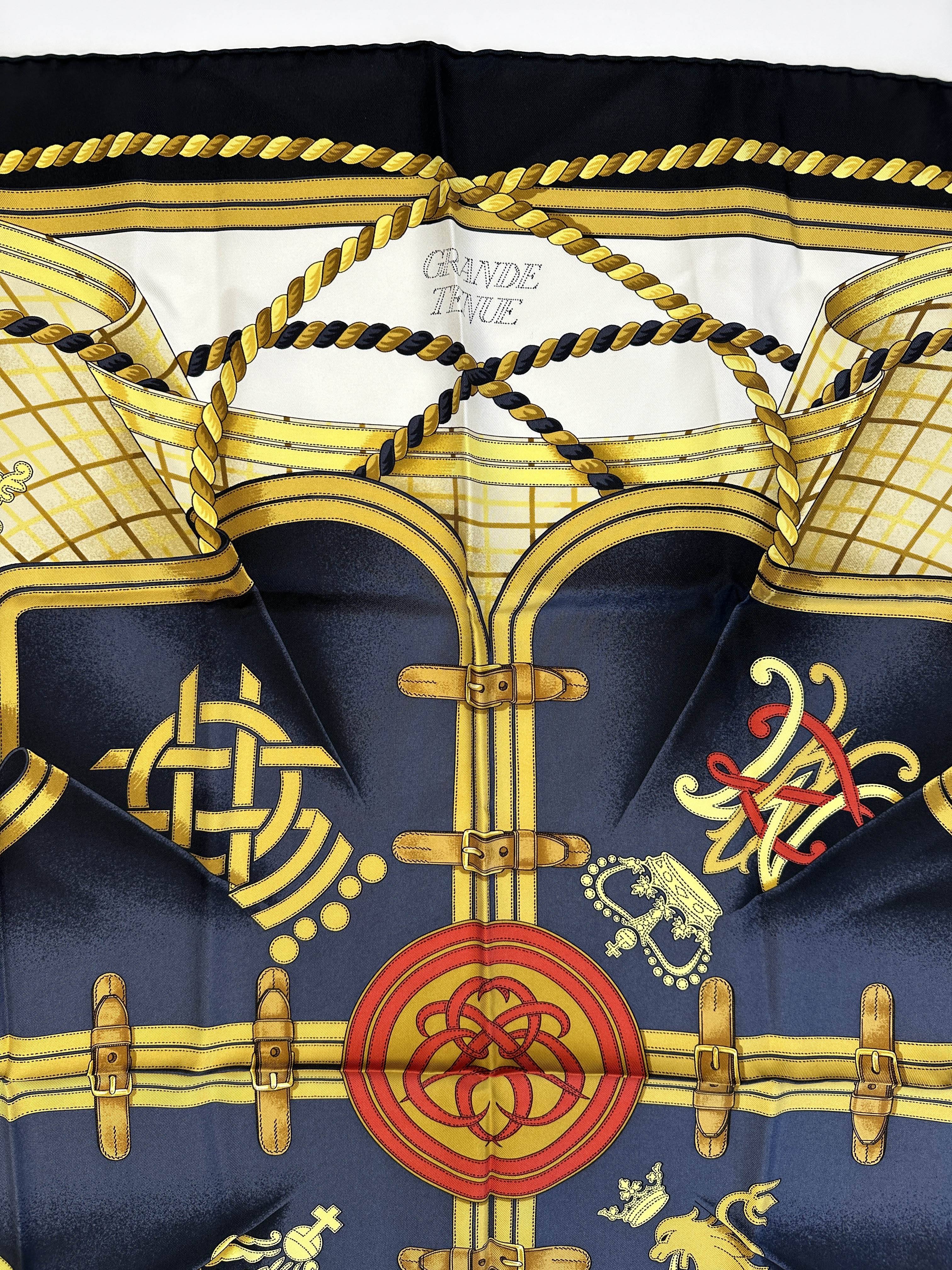 Hermès Grand Tenue 90