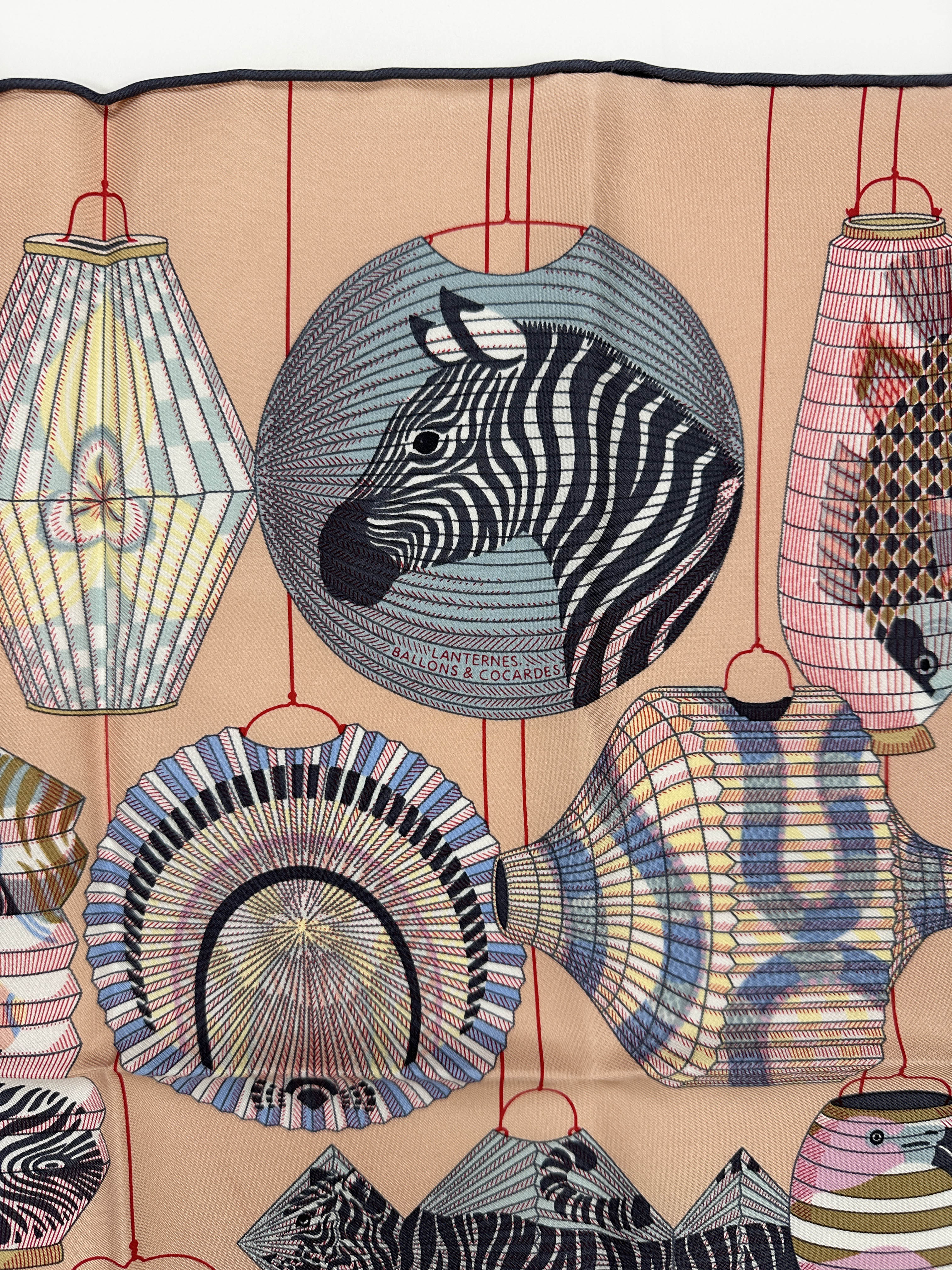 Hermès Lanternes, Ballons et Cocardes 45