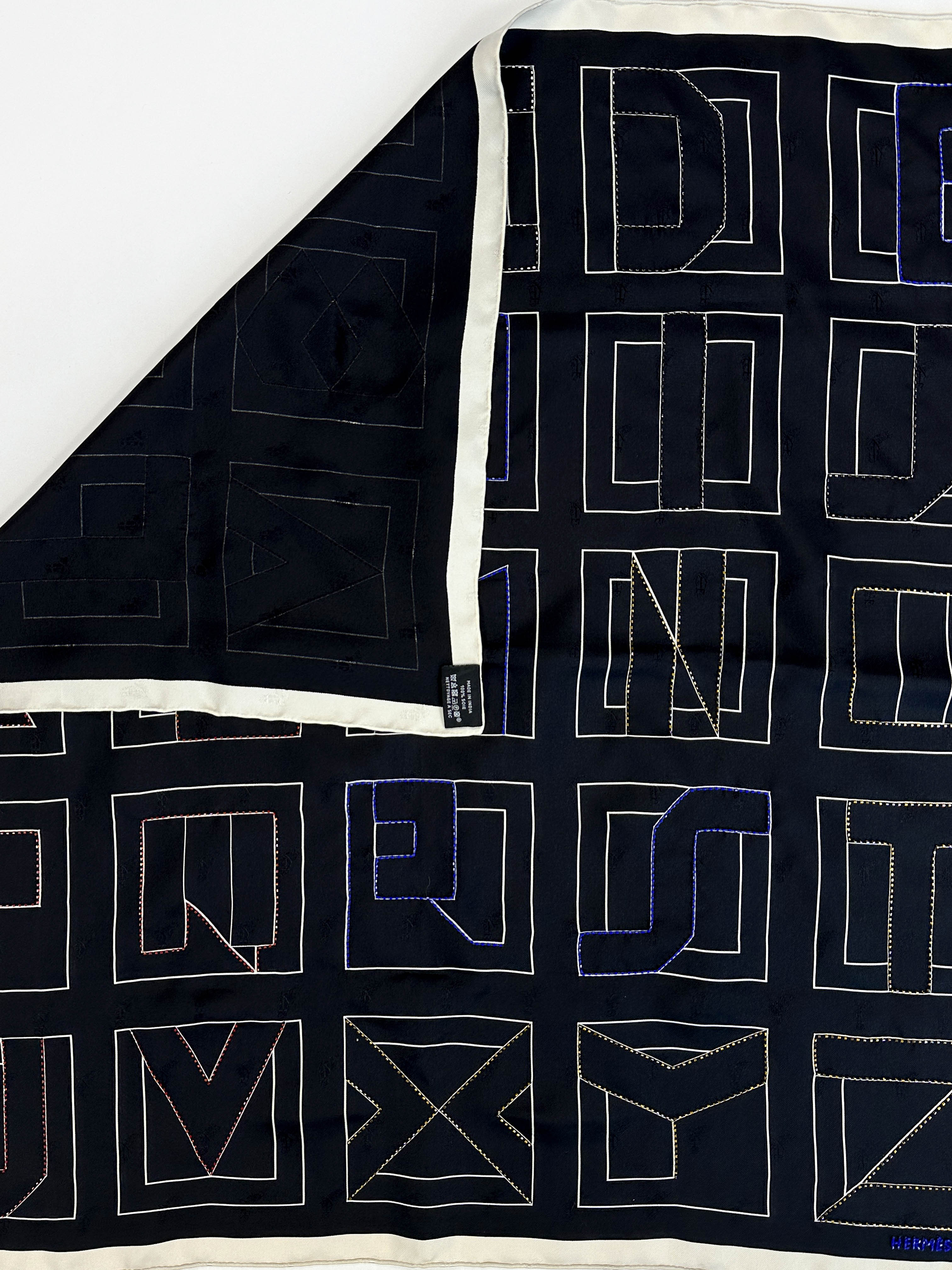 Hermès Lettres au Carré Exceptional Beaded Jacquard 70