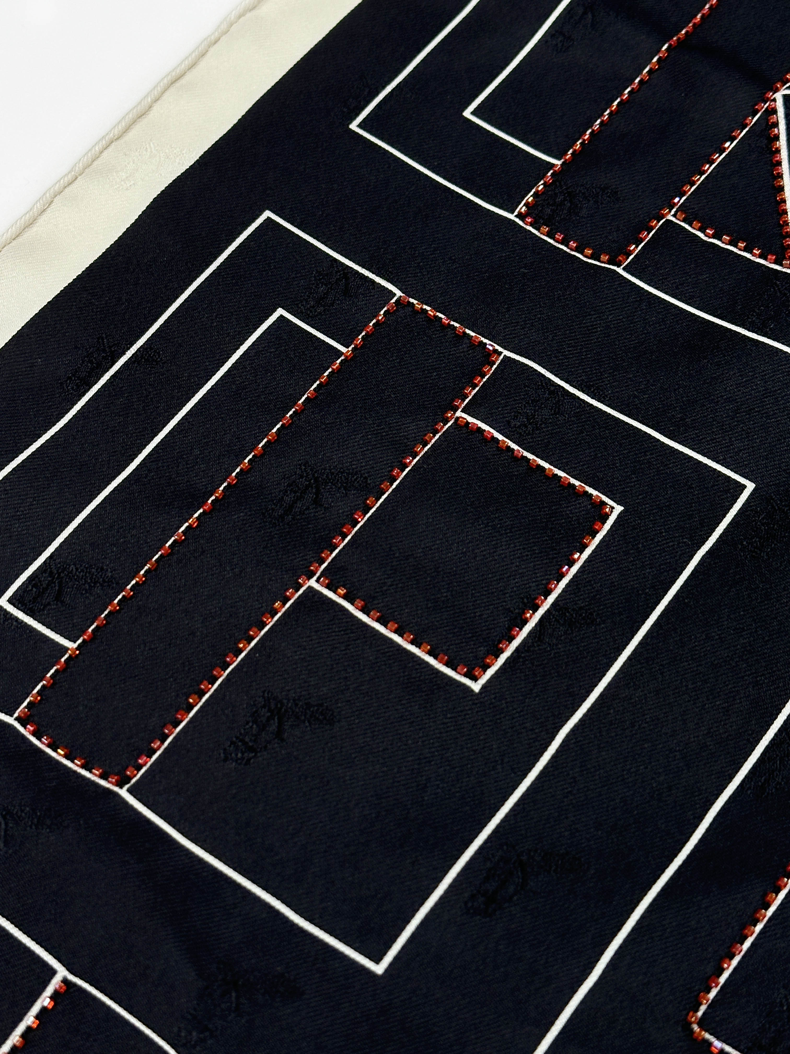 Hermès Lettres au Carré Exceptional Beaded Jacquard 70