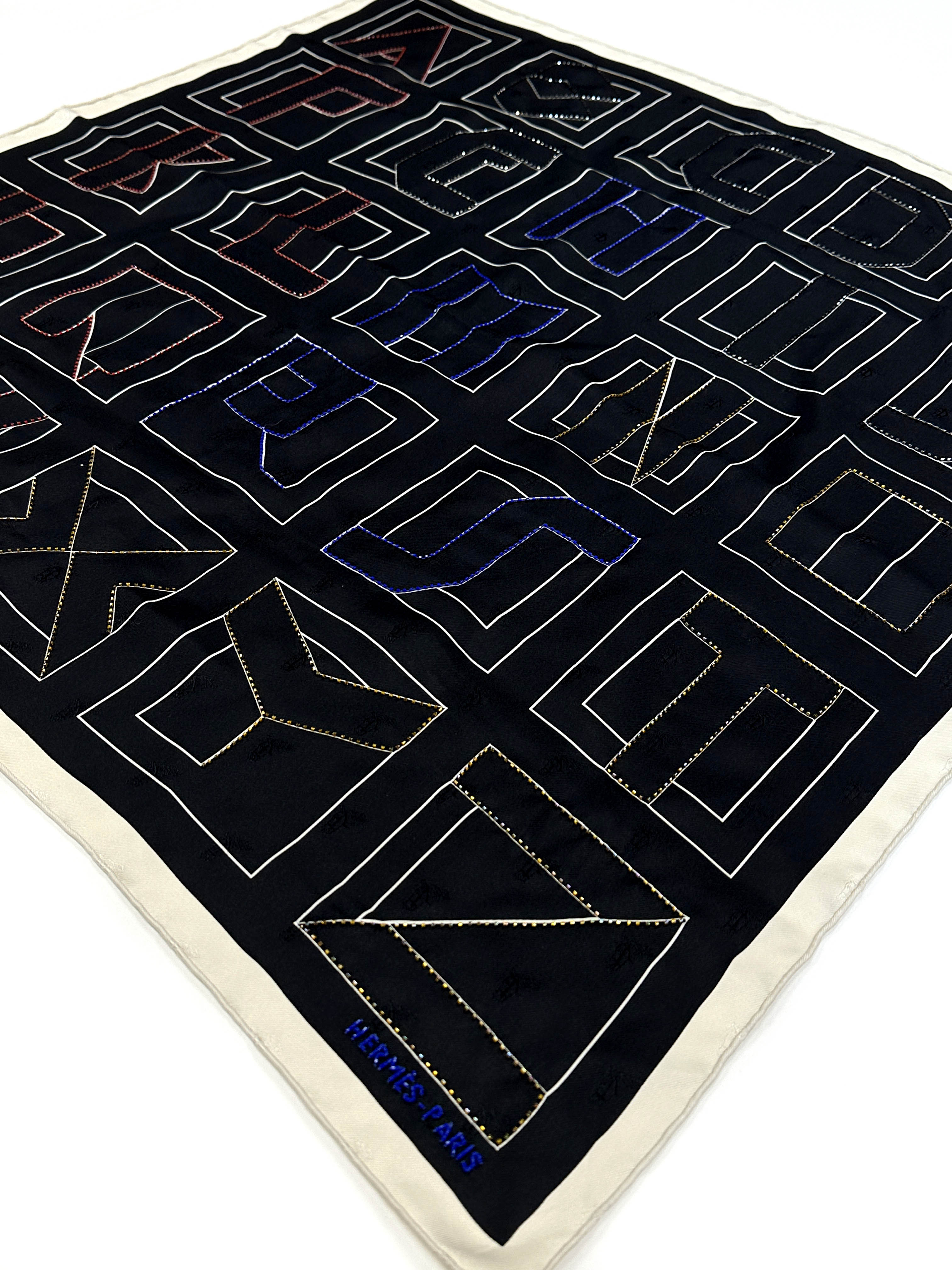 Hermès Lettres au Carré Exceptional Beaded Jacquard 70