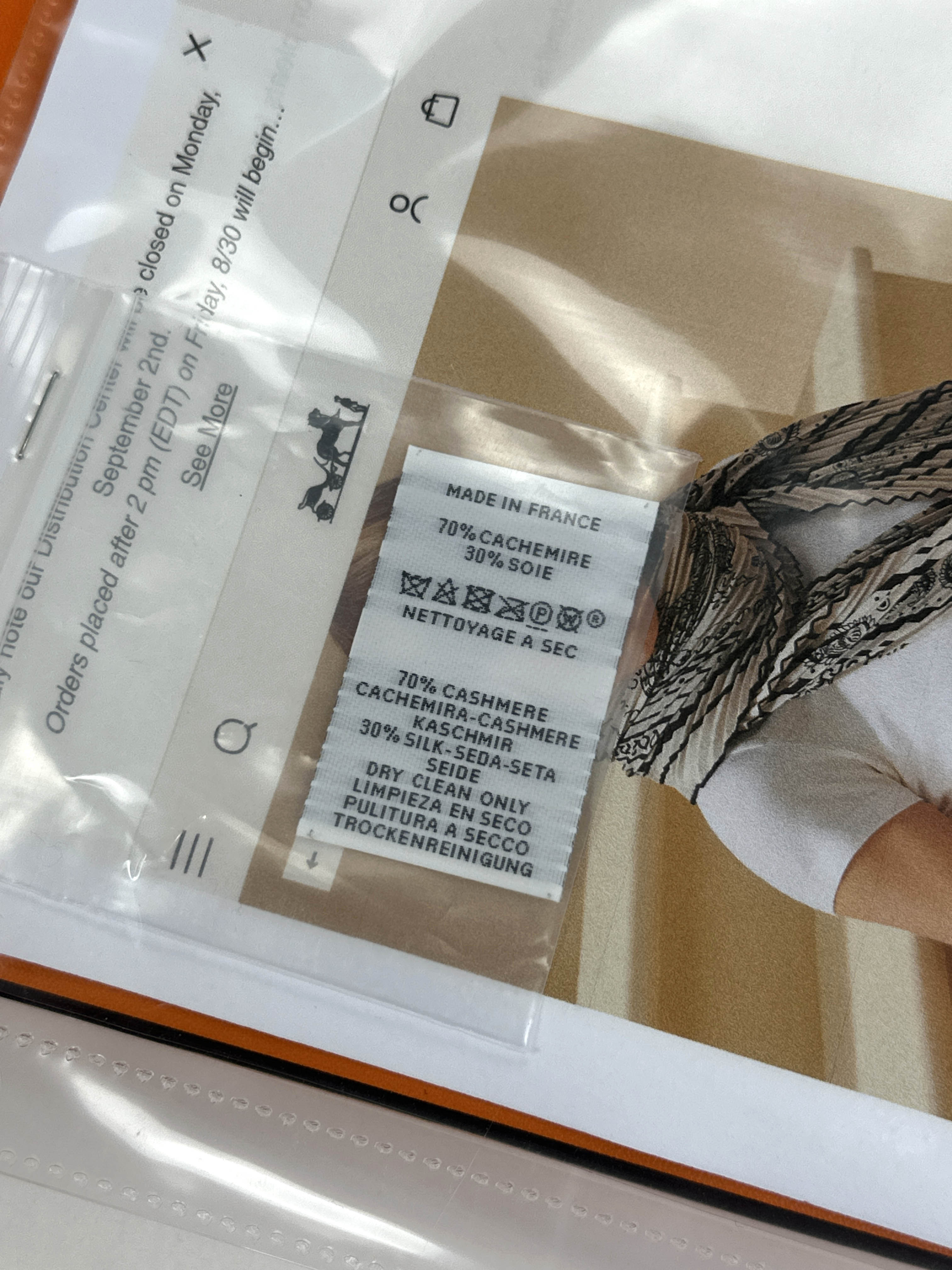 Hermès Tatouages Marins Cashmere Silk Plissé 140