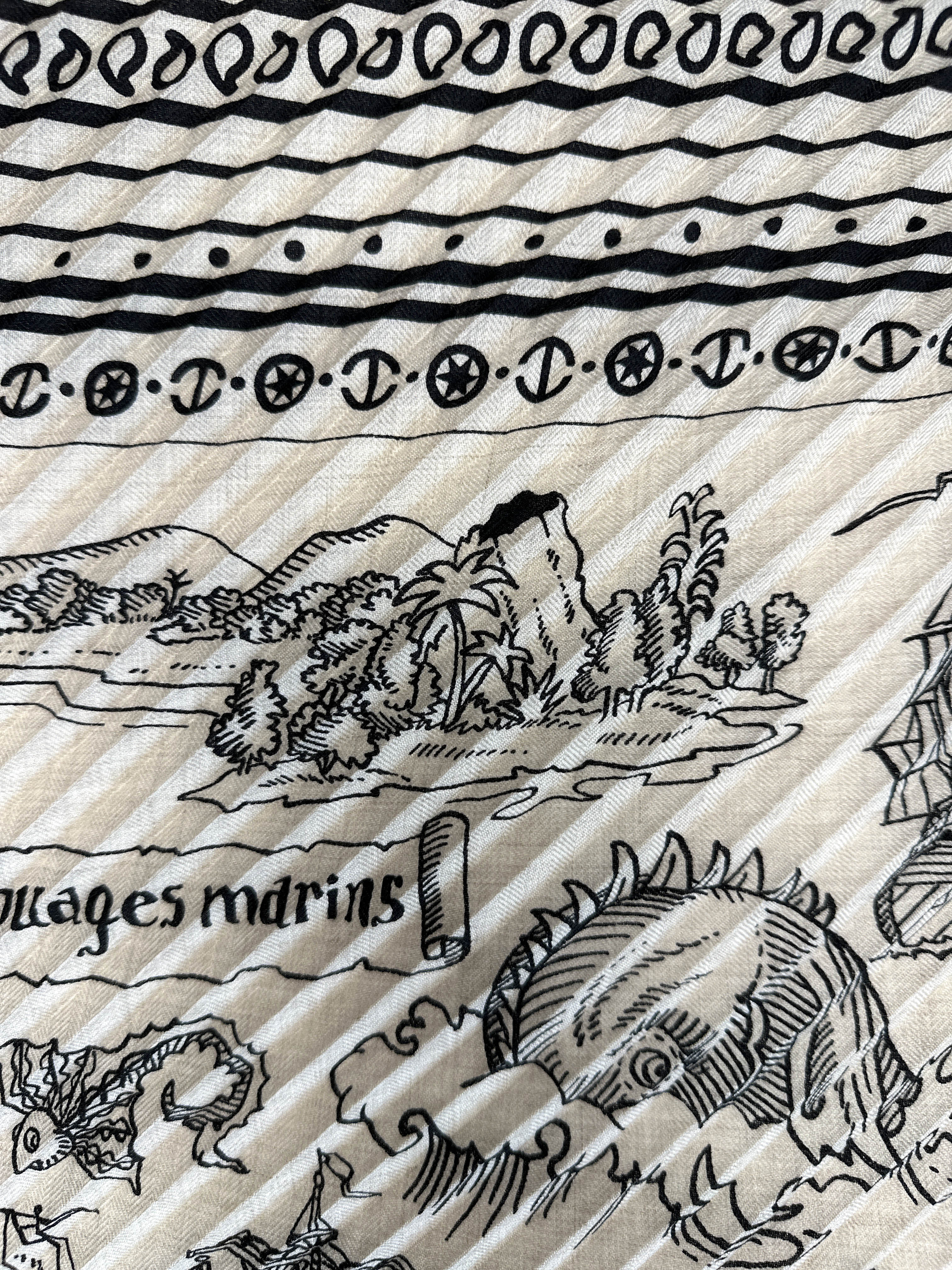 Hermès Tatouages Marins Cashmere Silk Plissé 140
