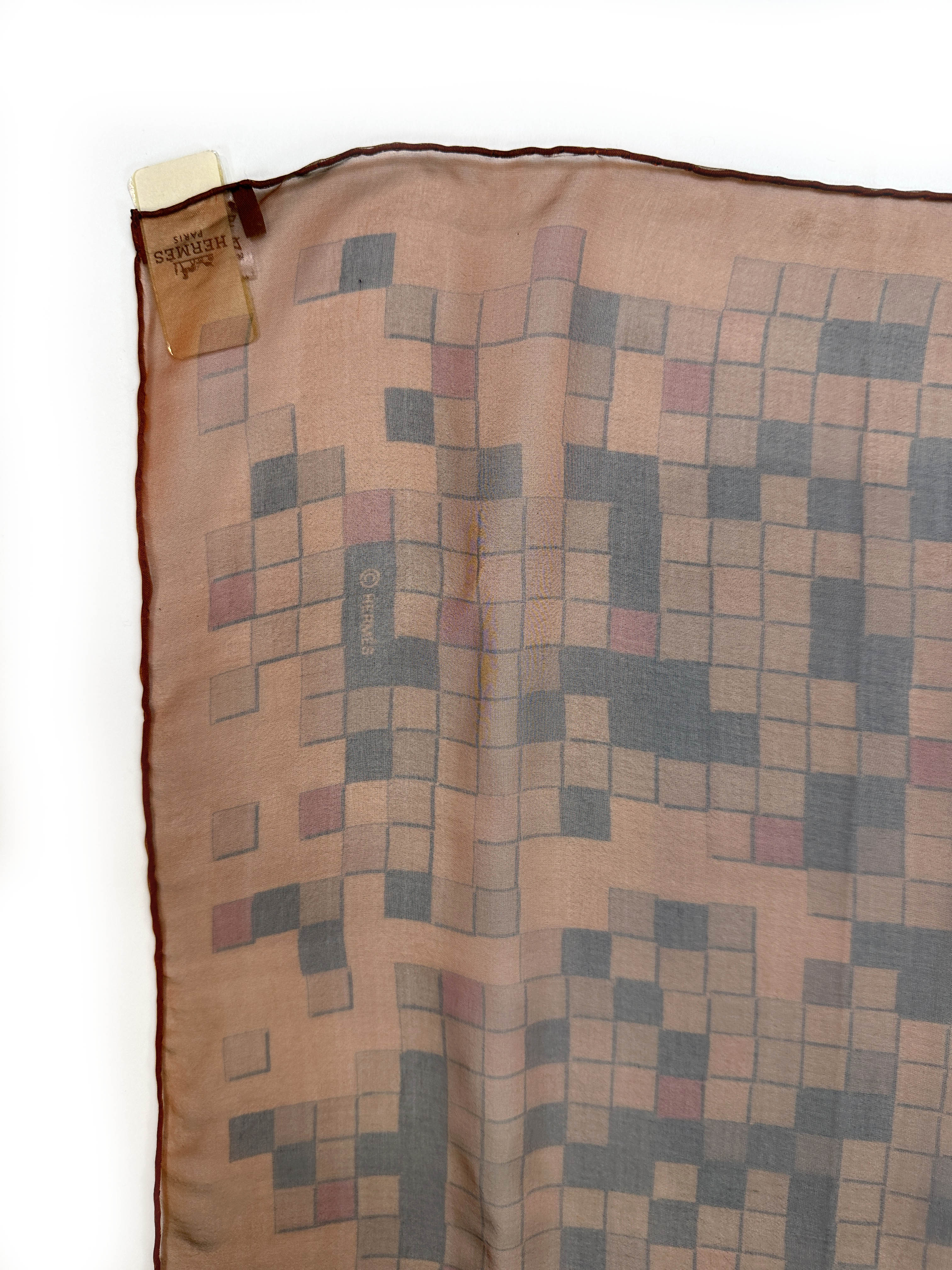 Hermès Mosaïque au 24 Changeante Mousseline 140