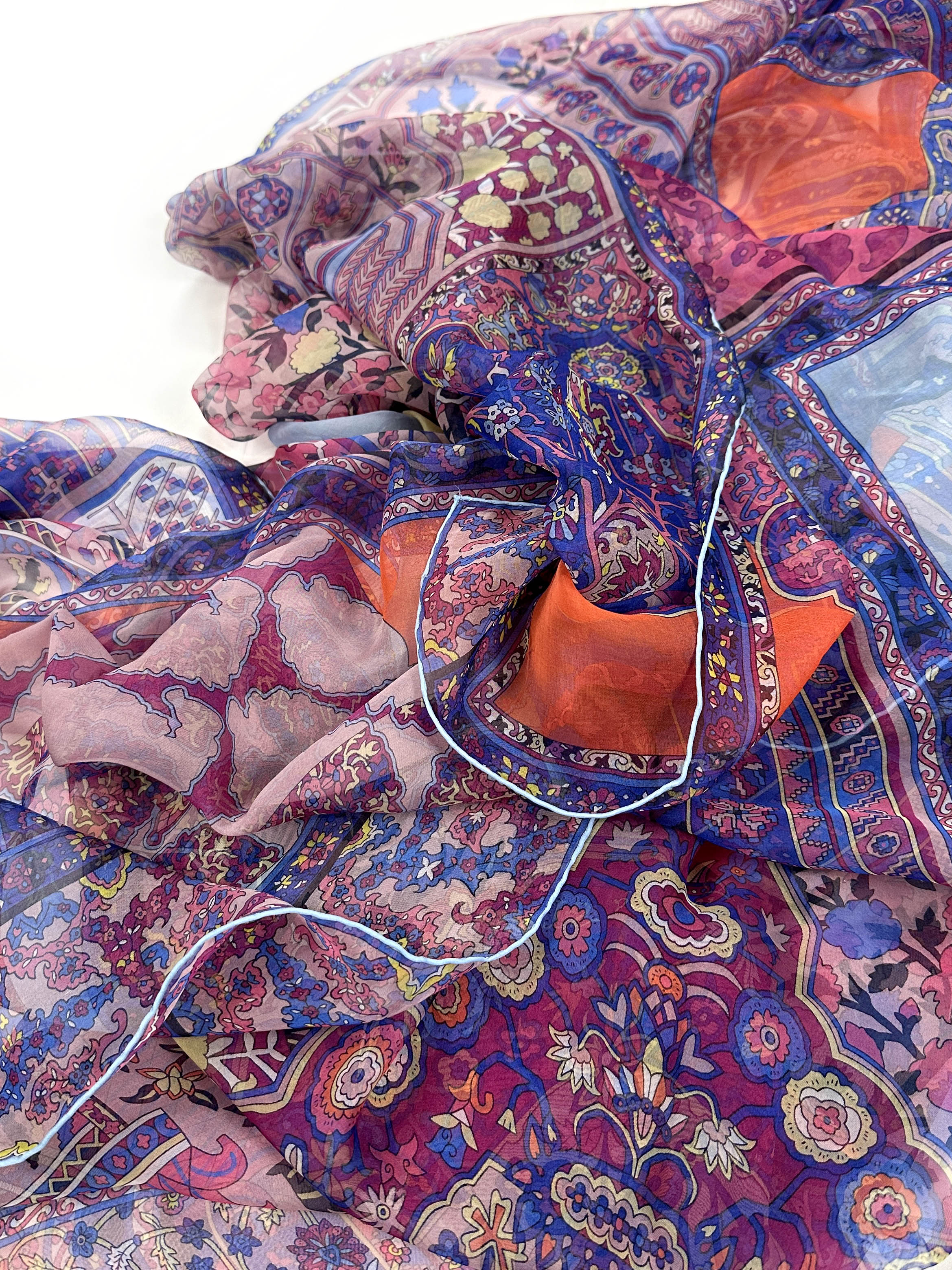 Hermès Tapis Persian Silk Mousseline 140