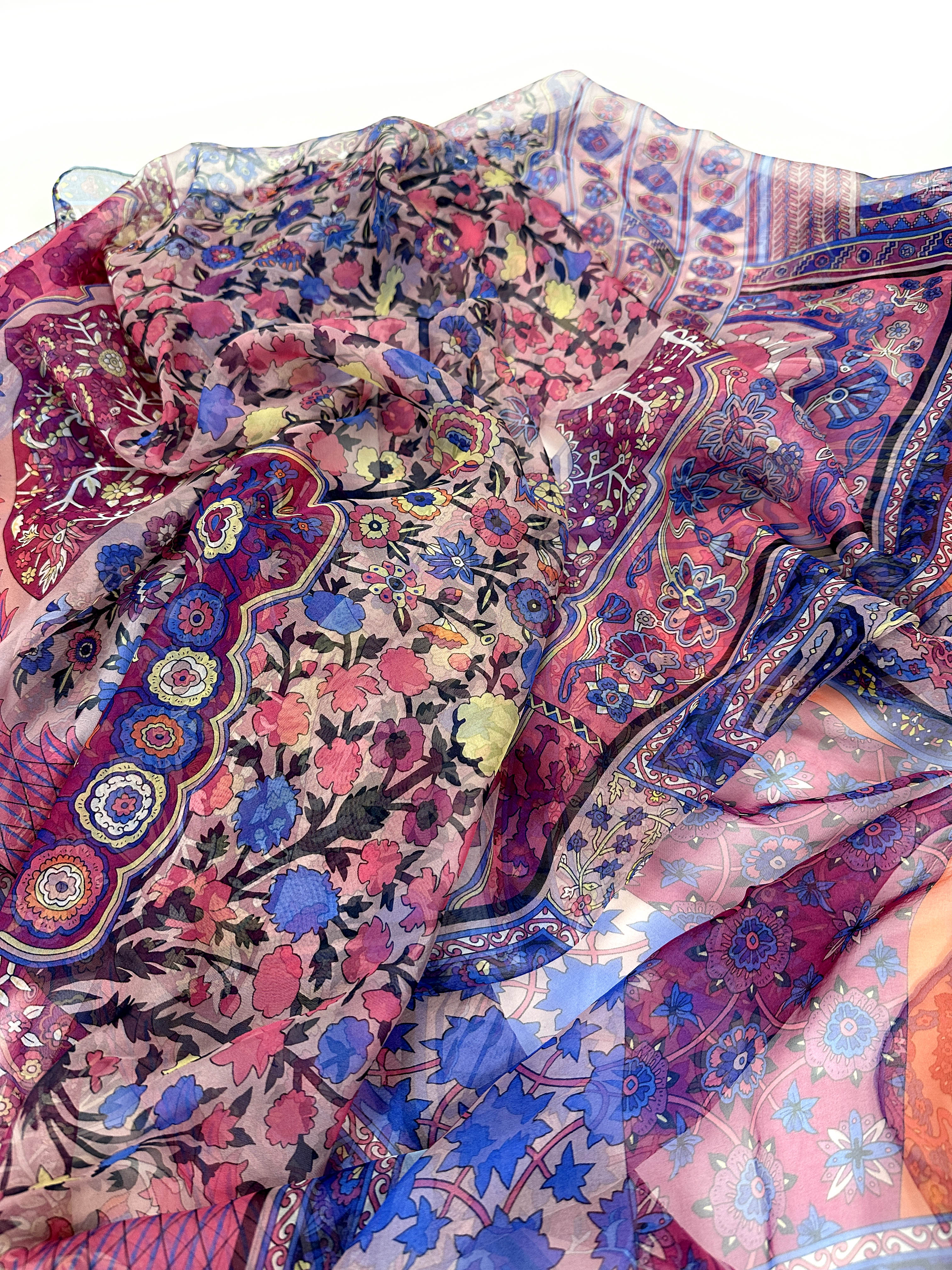 Hermès Tapis Persian Silk Mousseline 140