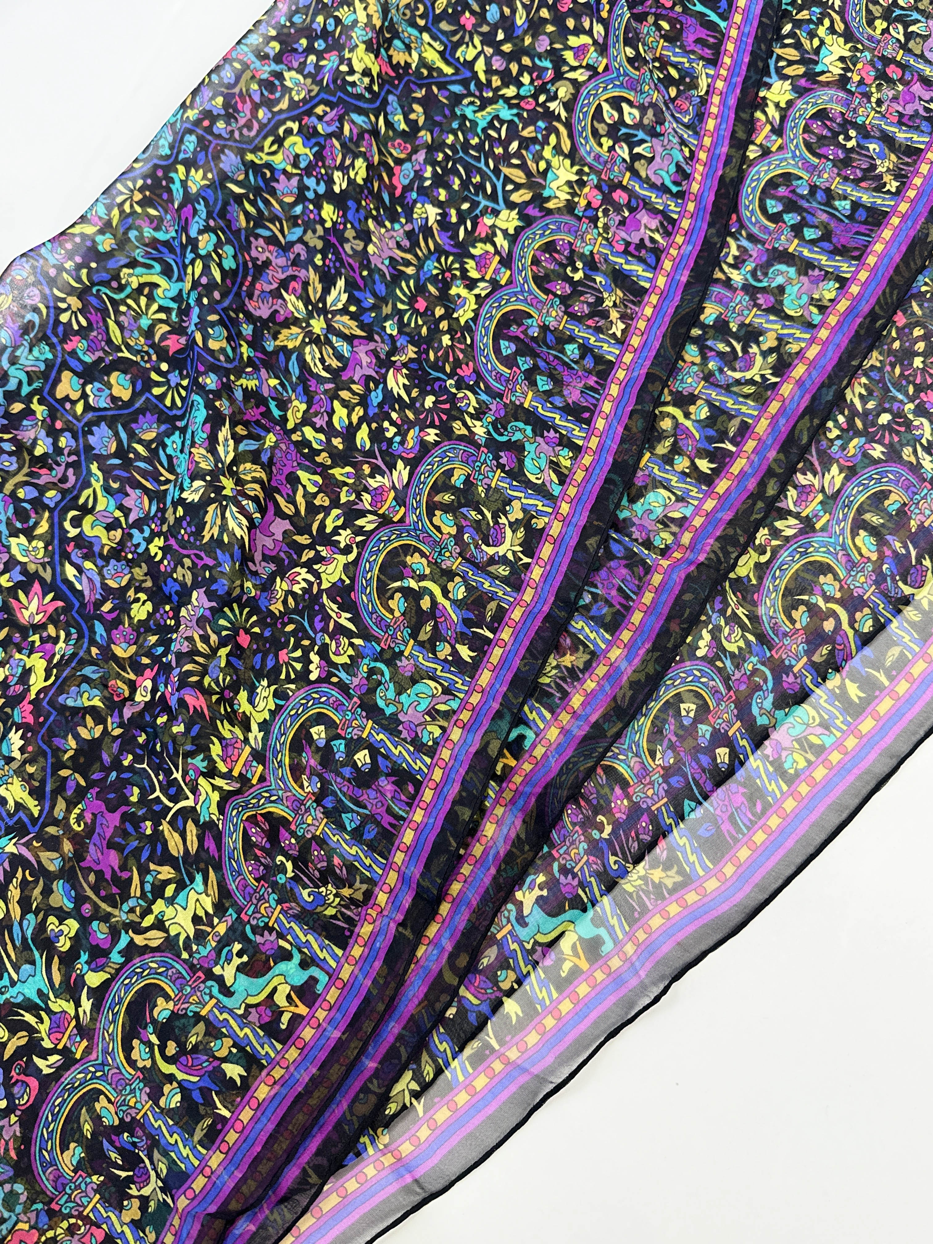 Hermès Les Jardins d'Arménie Mousseline Shawl