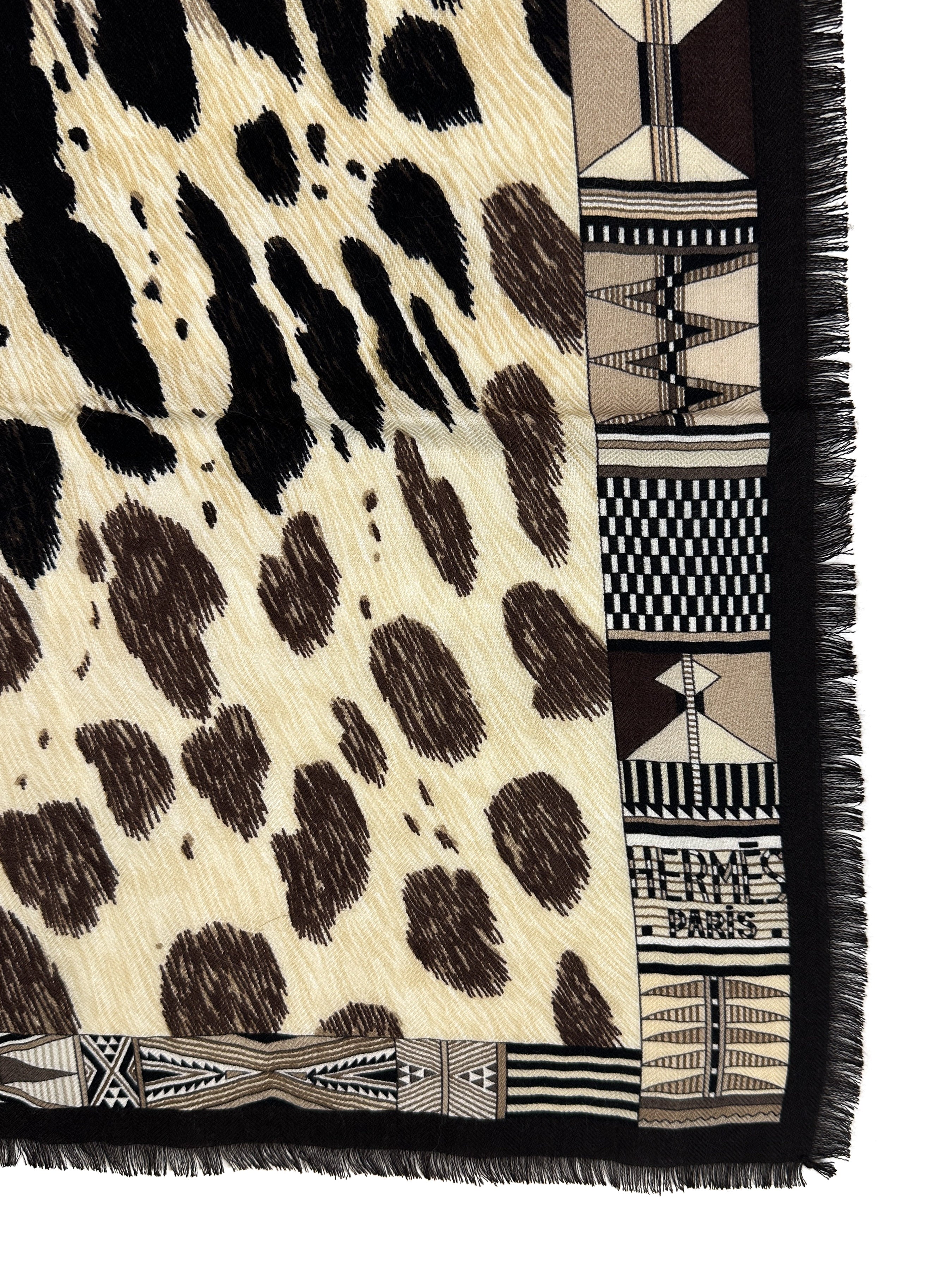 Hermès Pelages et Camouflage Cashmere Silk 90