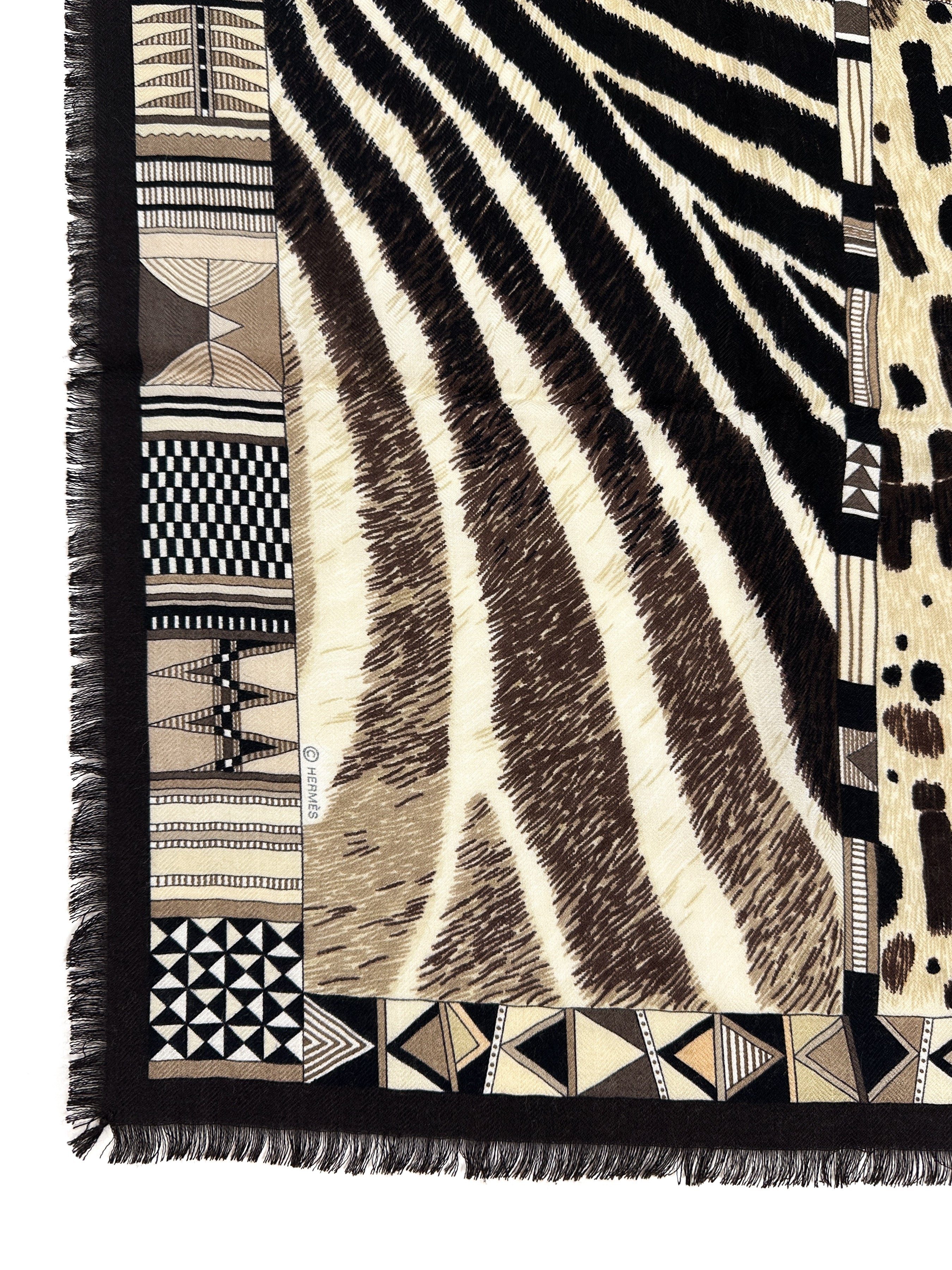 Hermès Pelages et Camouflage Cashmere Silk 90