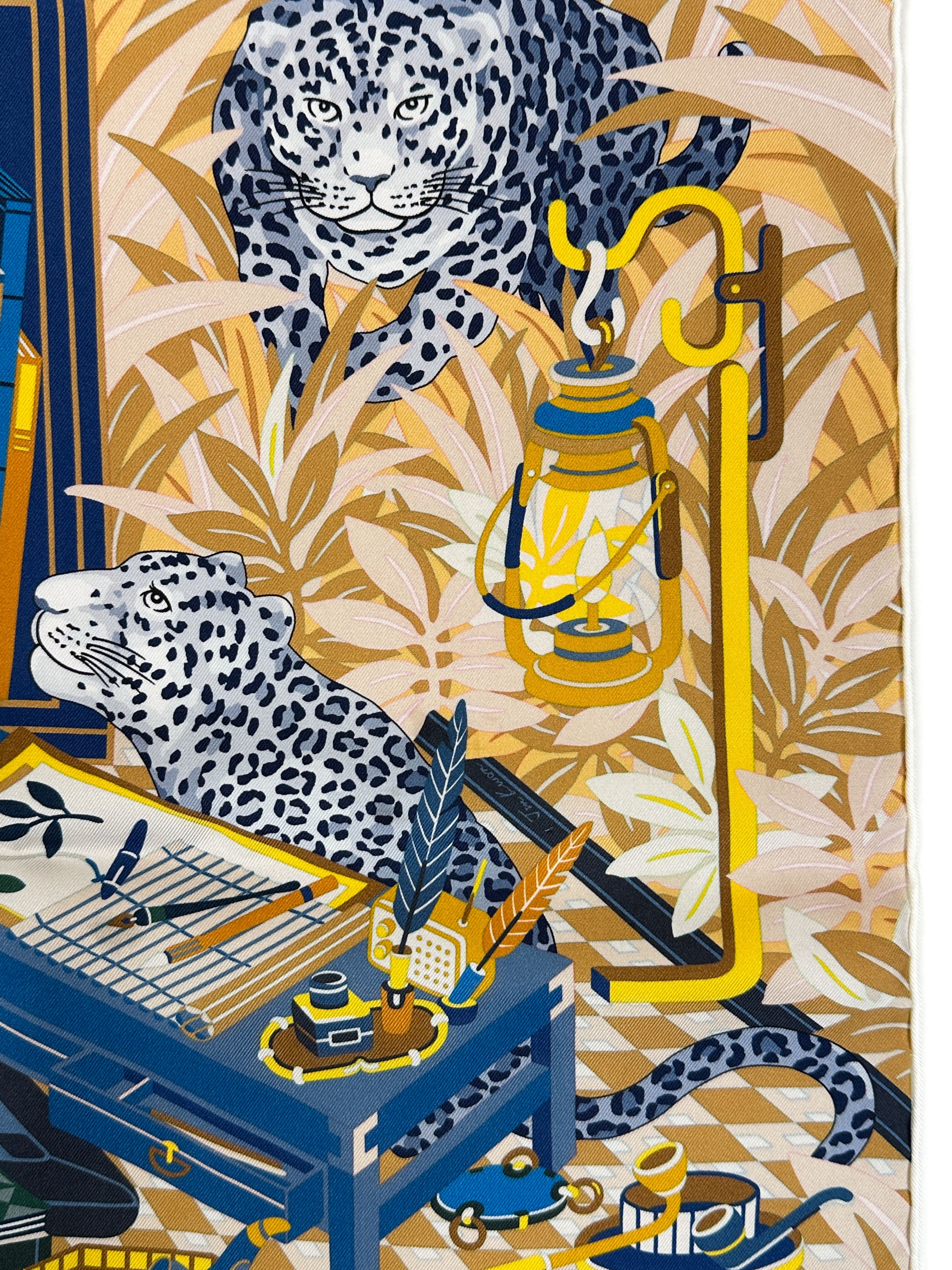 Hermès Douze Leopards Double Face 90