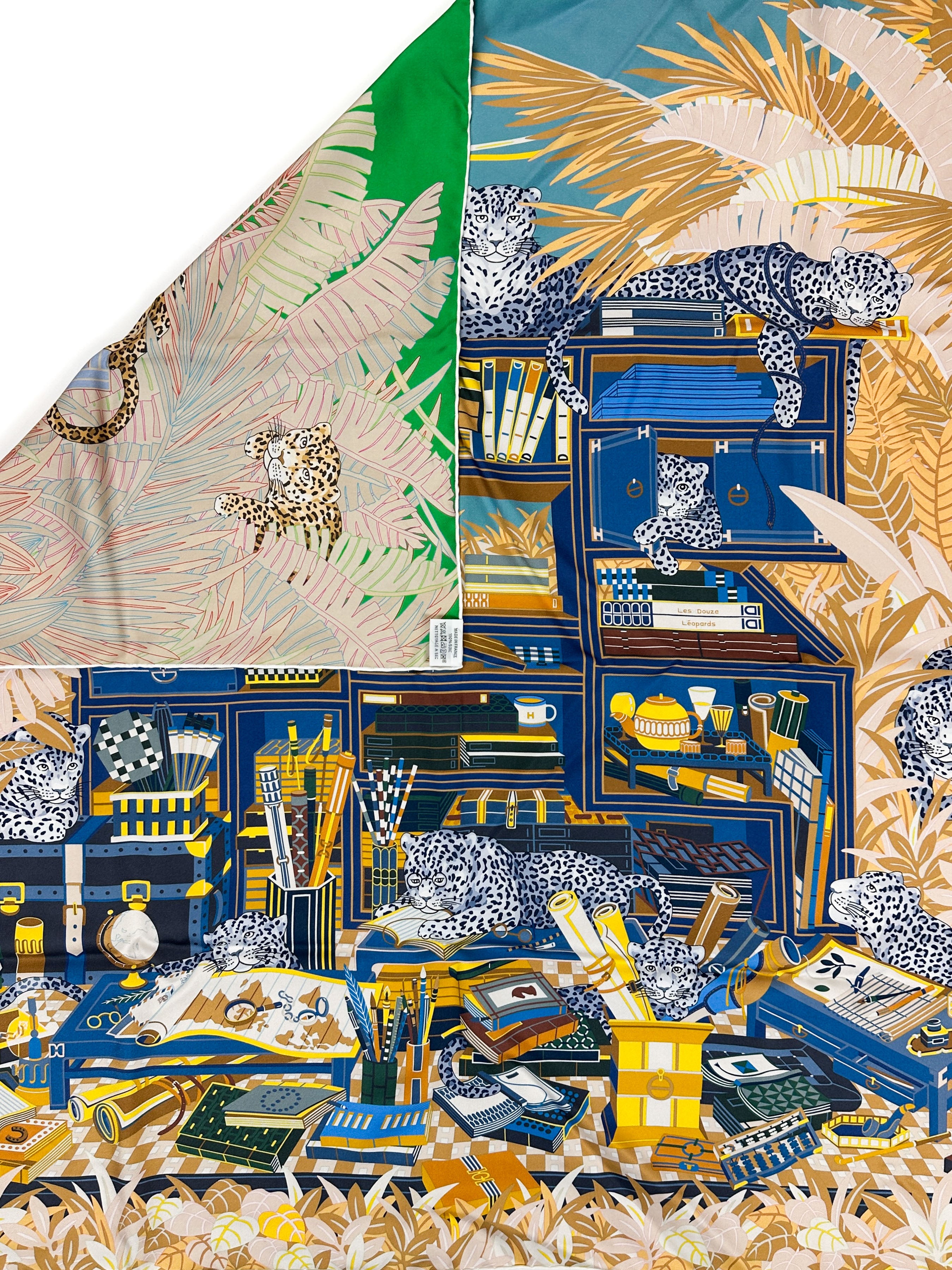 Hermès Douze Leopards Double Face 90