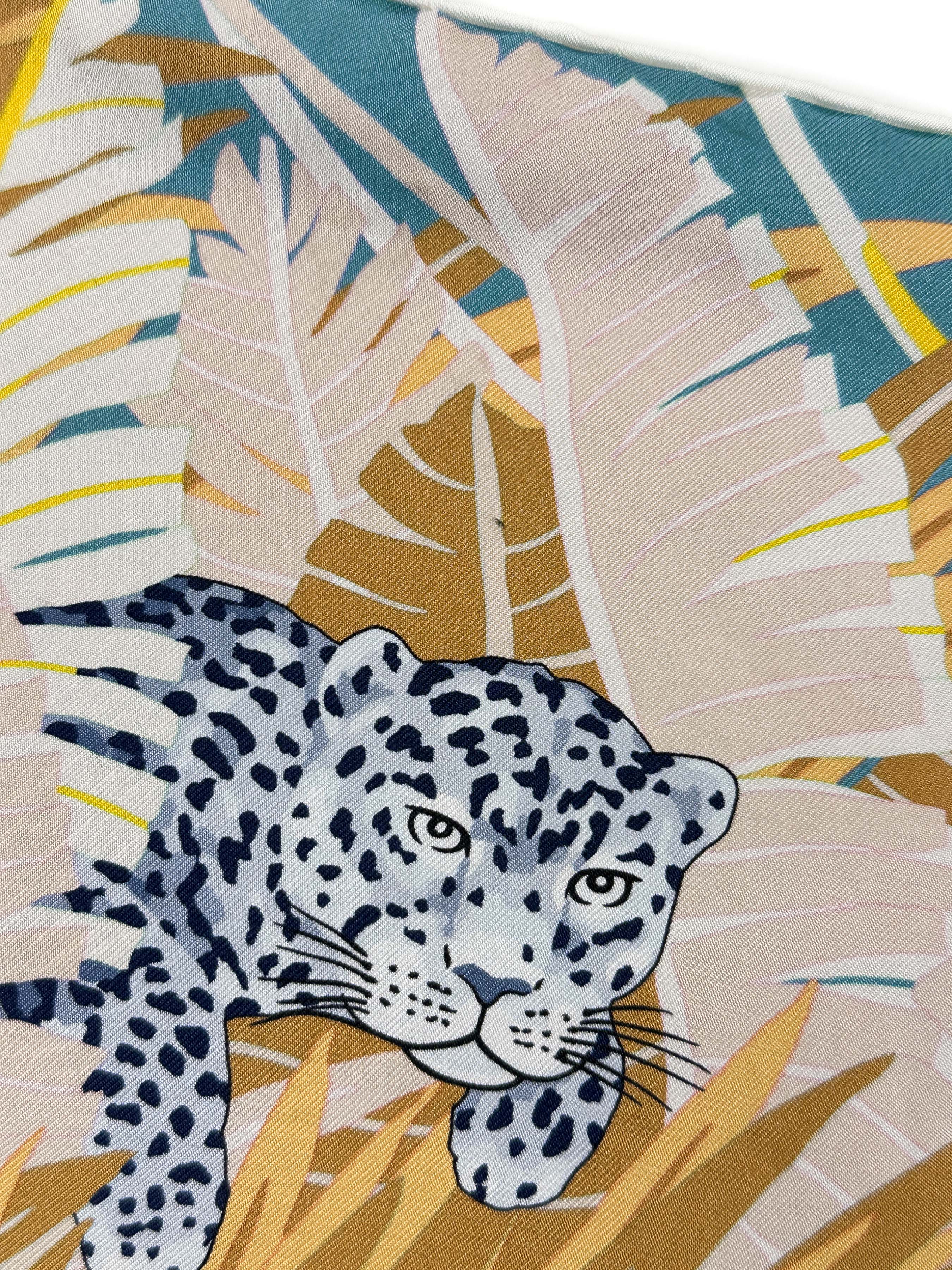 Hermès Douze Leopards Double Face 90