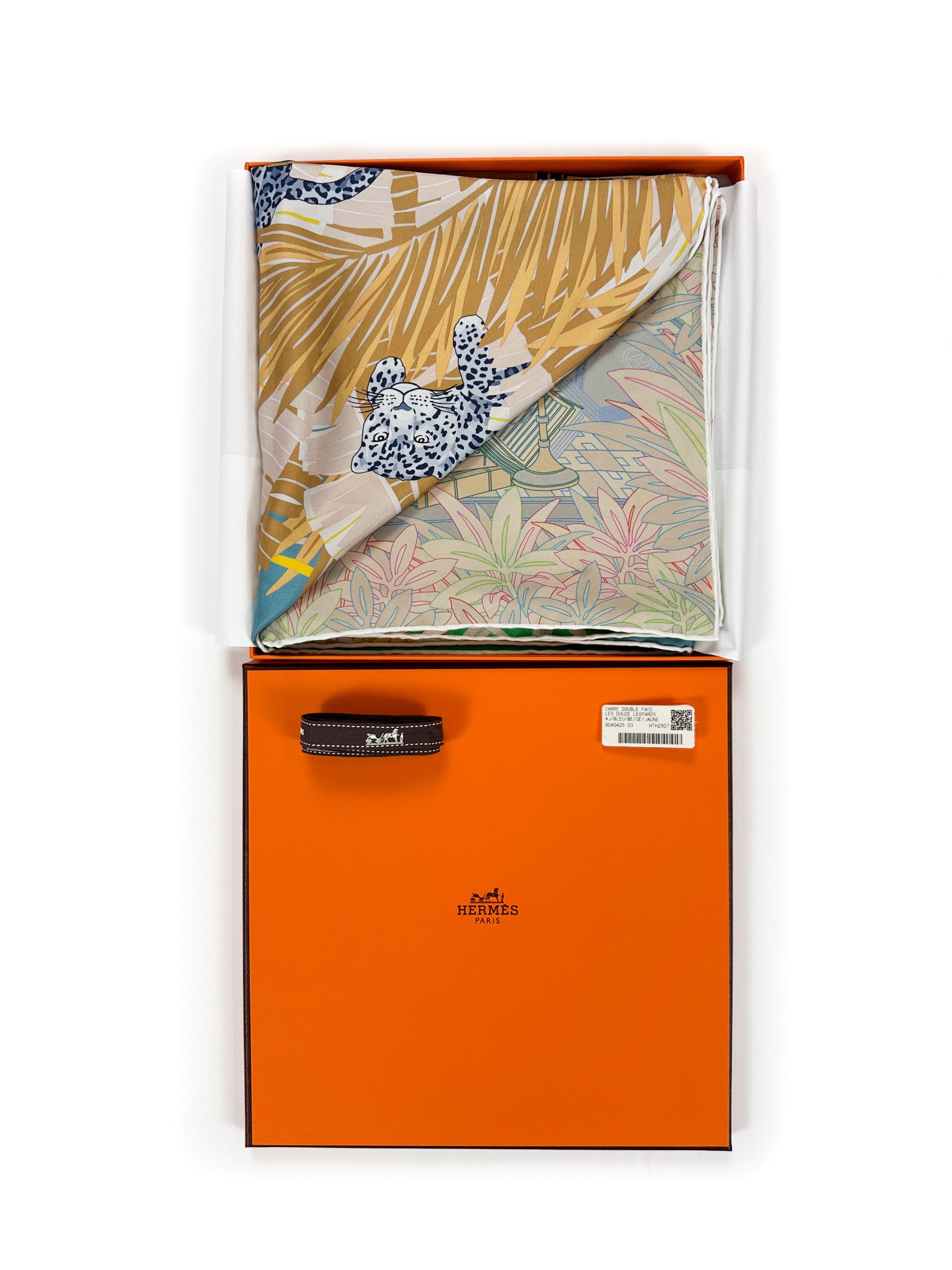 Hermès Douze Leopards Double Face 90