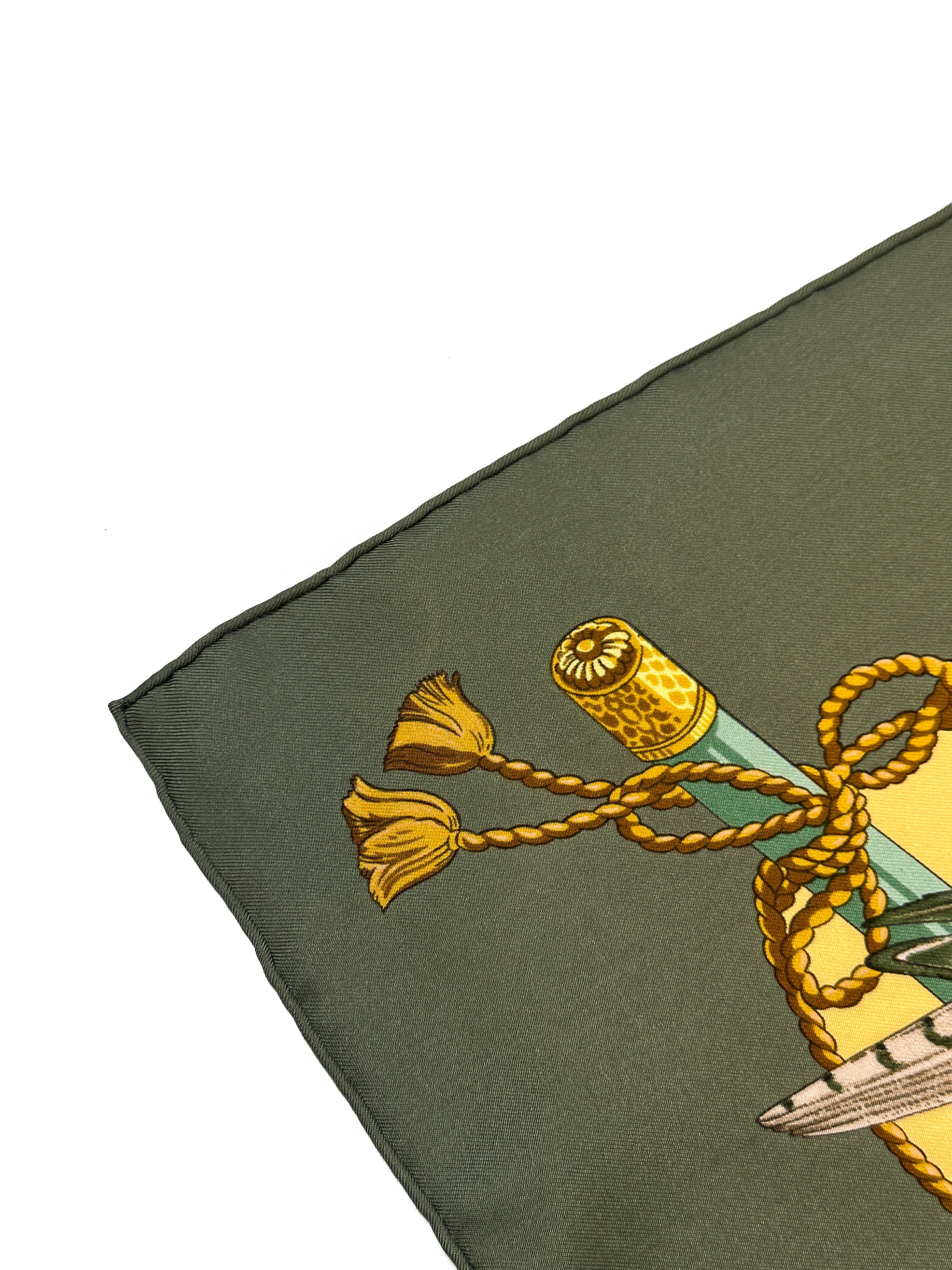 Hermès Les Oiseaux du Roy 90